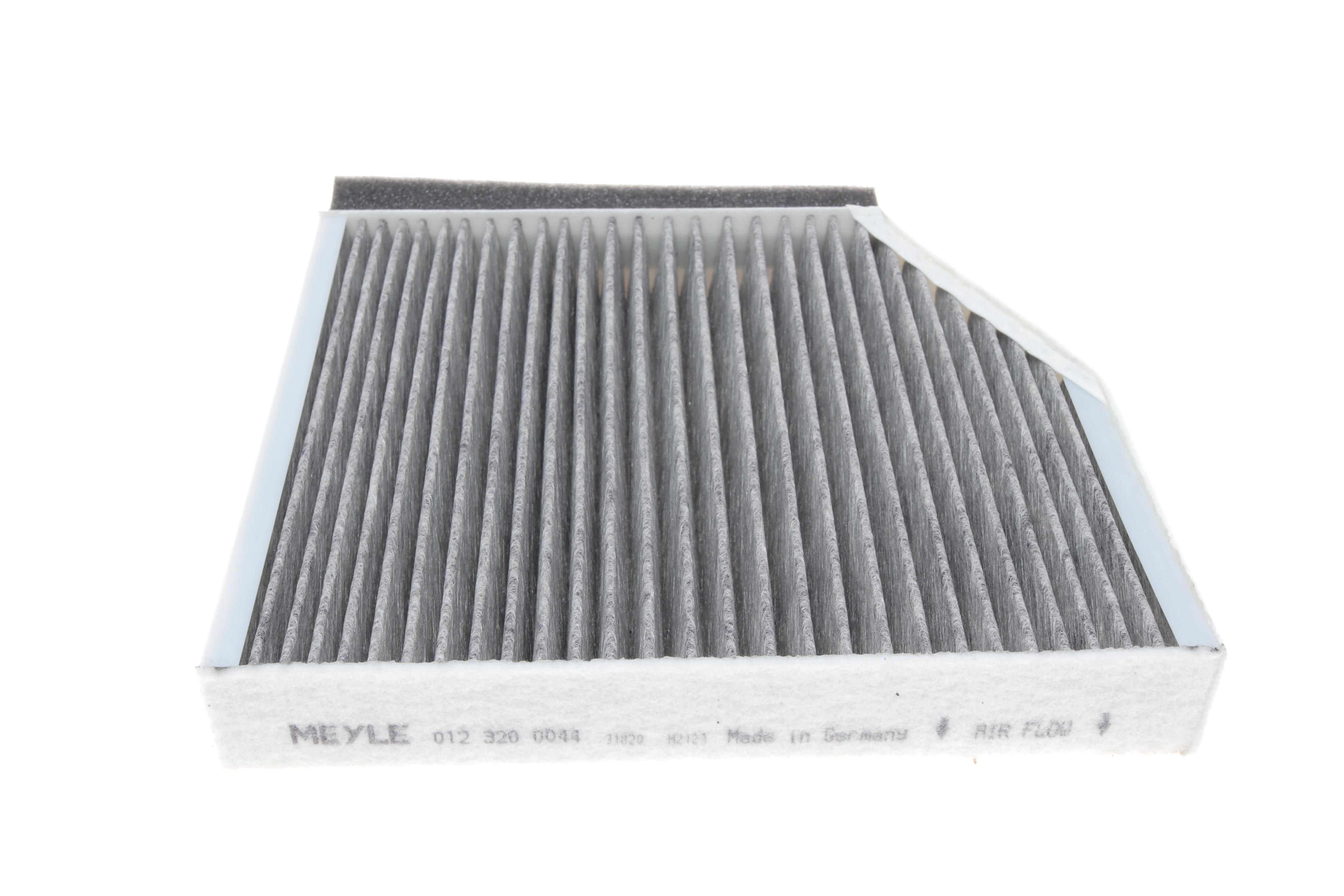 Фільтр салону MB C-class (W 205) 14-/E-class (W213) 16- (вугільний)