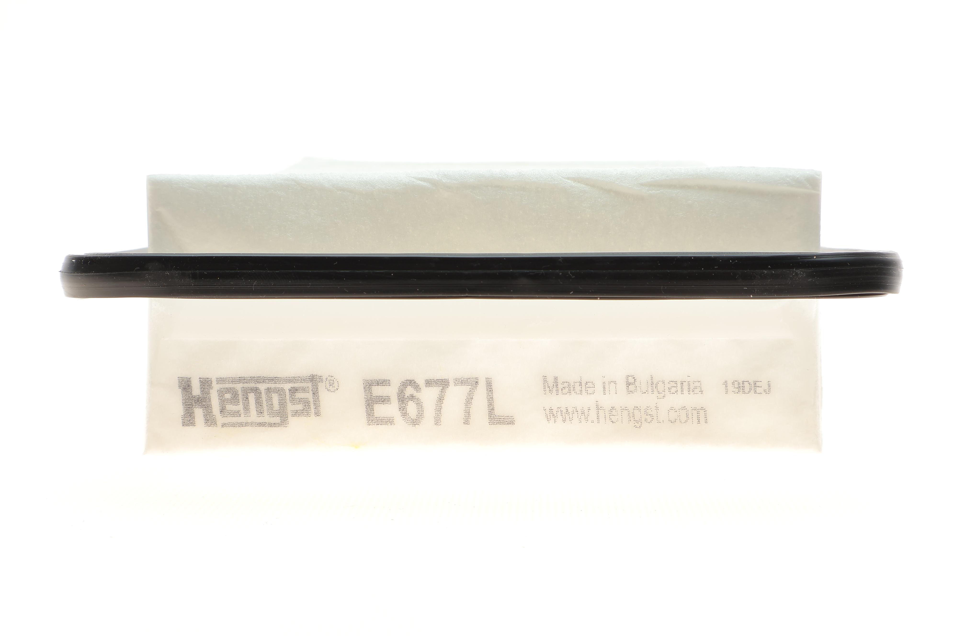 Фільтр повітряний Toyota Corolla 1.4/2.0D 02-09 / Avensis 2.0D 03-08