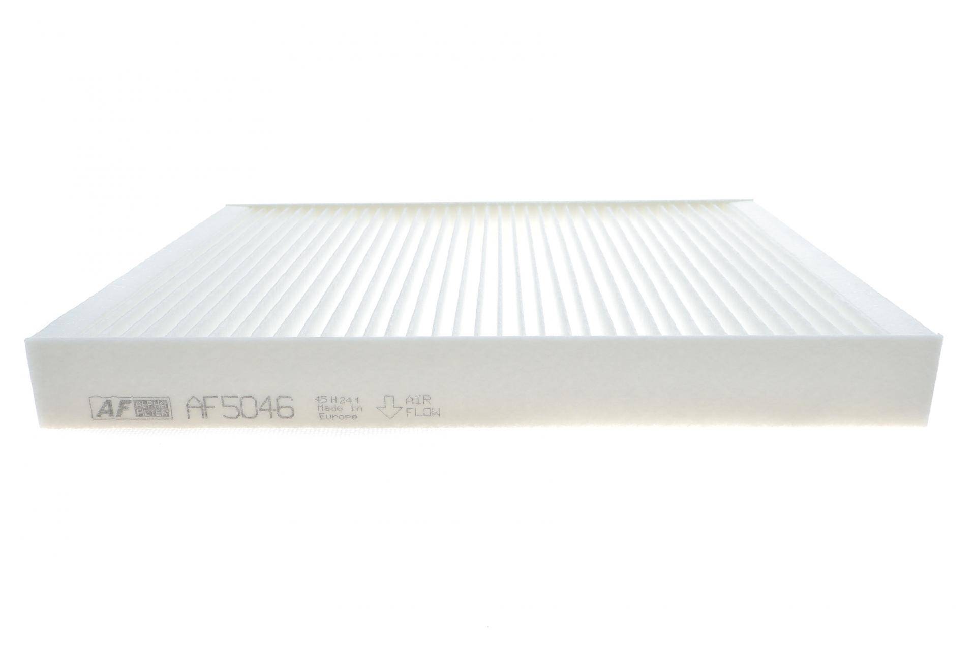 Фільтр салону VW T5 03-15/T6 15-/Porsche Cayenne 02-10/Audi Q7 06-15