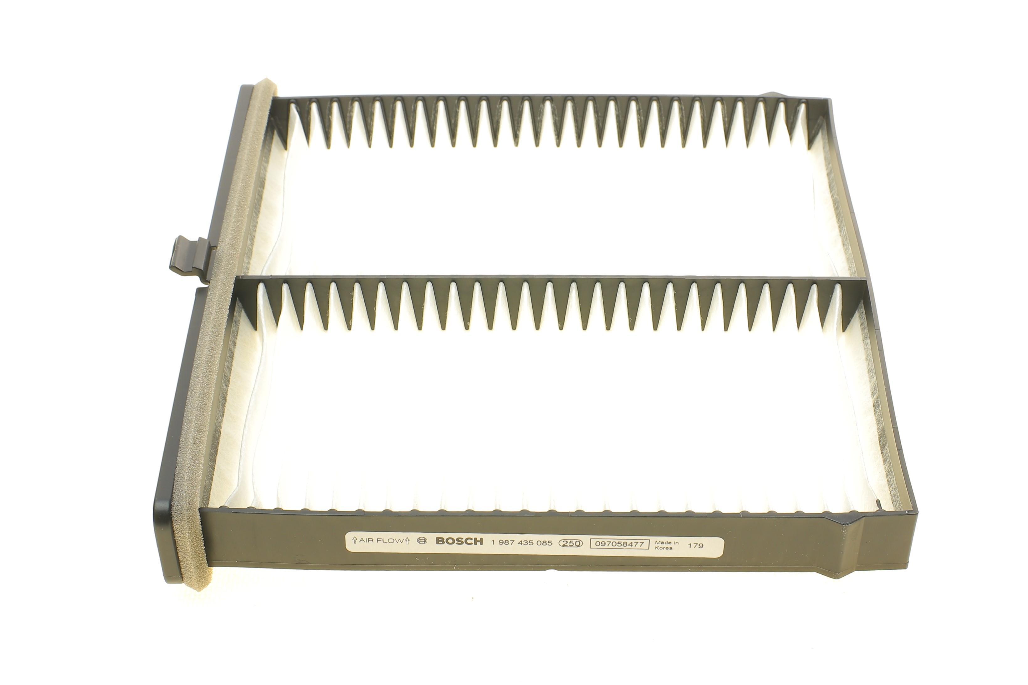 Фільтр салону Mazda 2/ CX-3 1.5/2.0 16V 14-