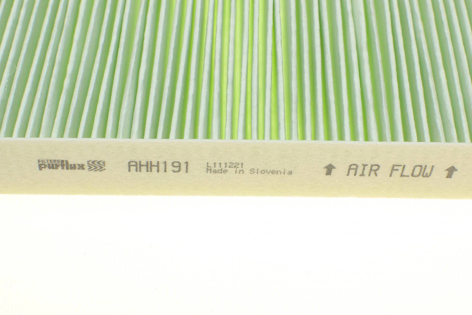 Фільтр салону Skoda Fabia/Roomster/VW Polo 99-10 (антиалергенний, захист від вірусів) CabinHepa+