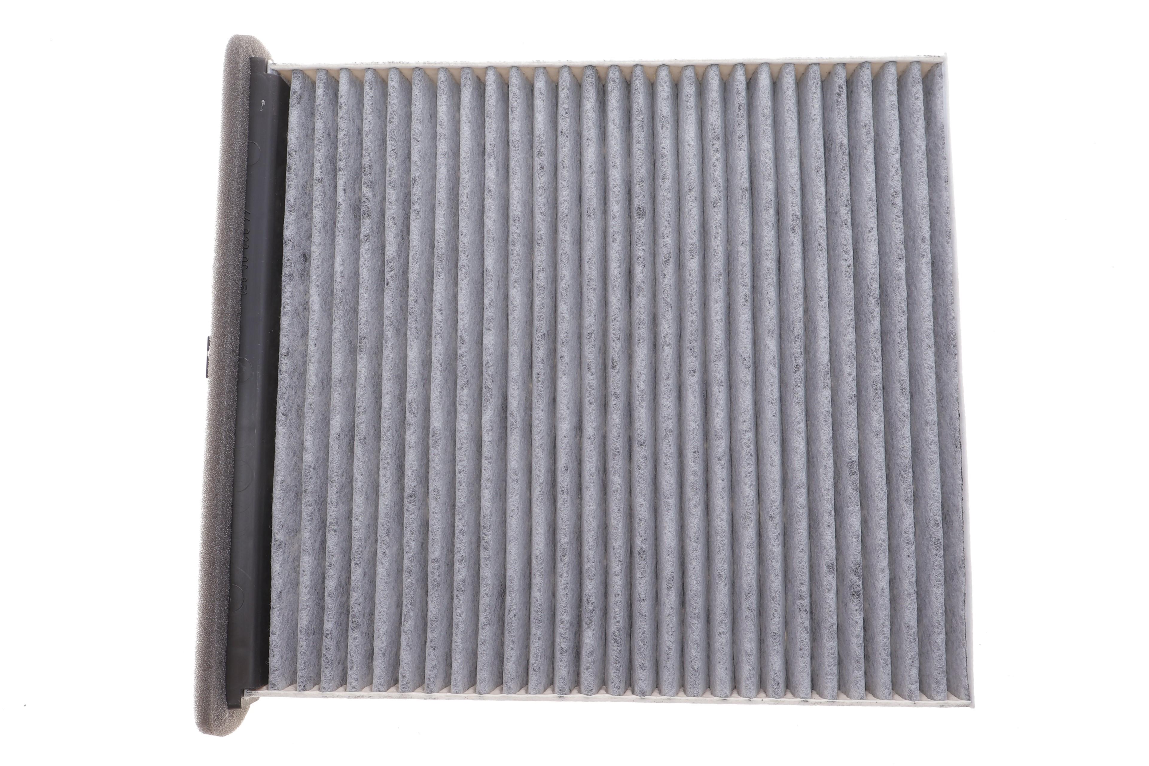 Фільтр салону Mazda 3/6/CX-5 1.5-2.5 11- (вугільний)