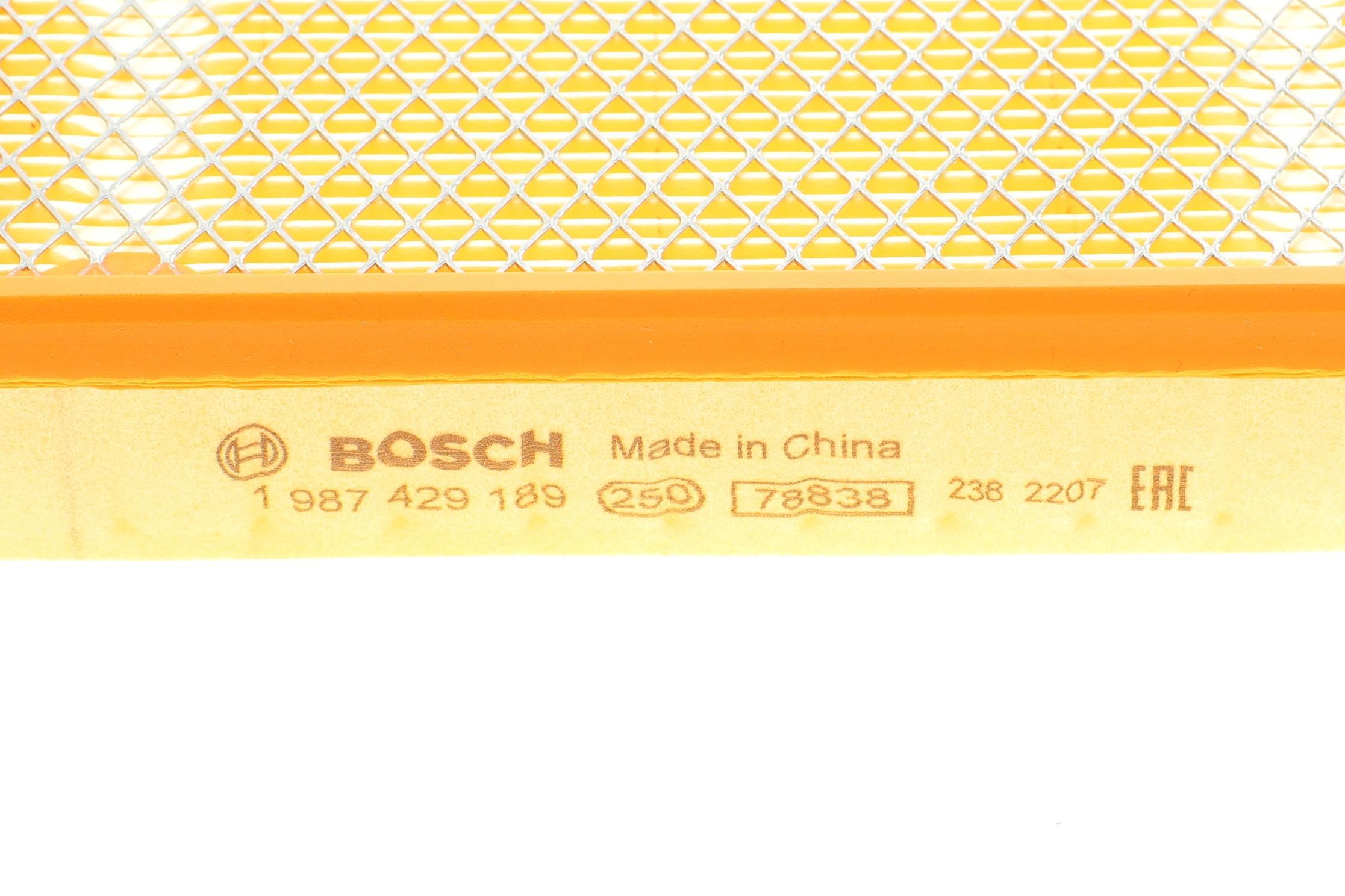 Фільтр повітряний Jeep Cherokee/ Grand Cherokee/ Commander 3.0-6.1 99-