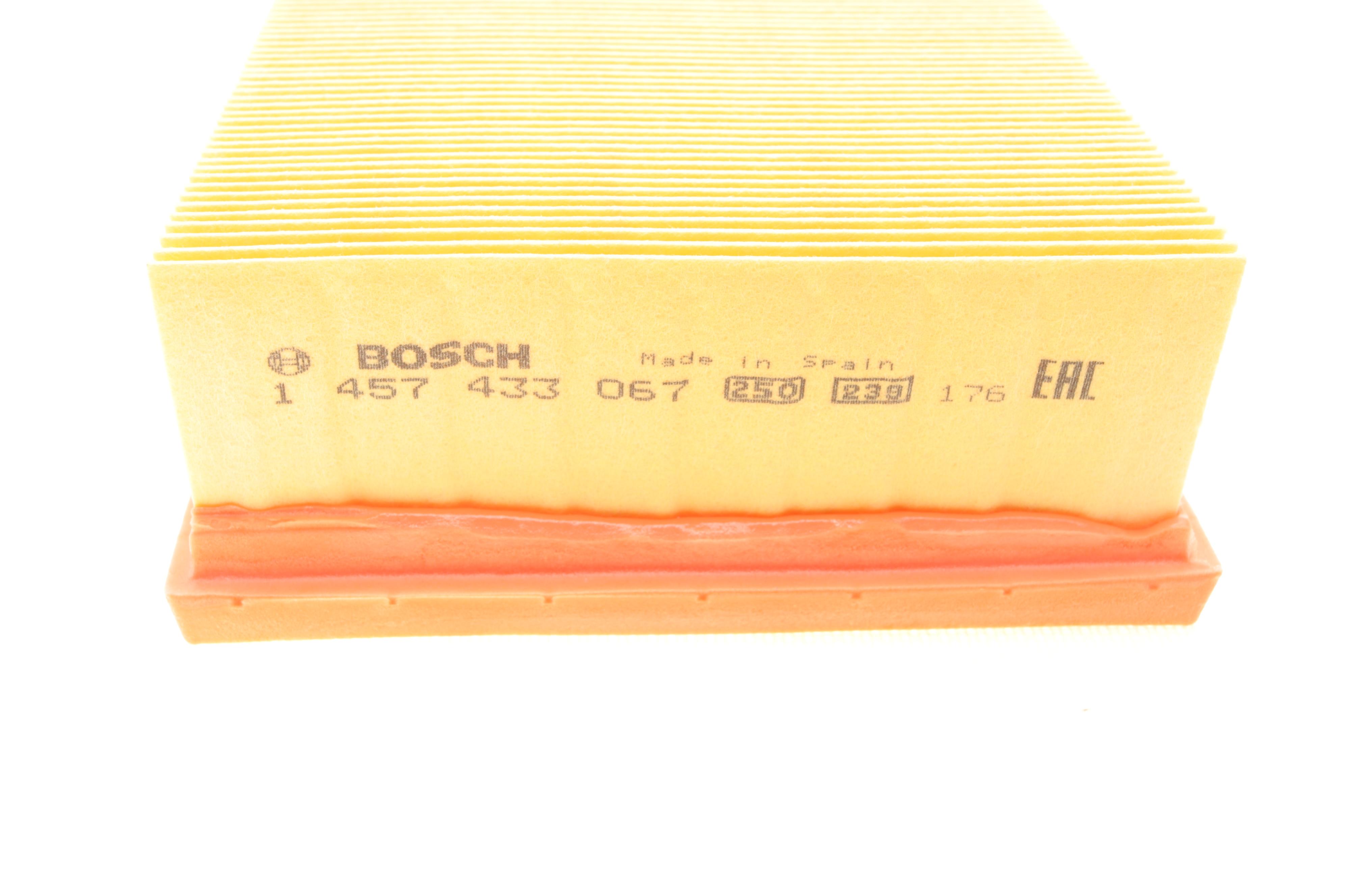 Фільтр повітряний BMW X5 (E53) 3.0i 00-06/ 7 (E38) 750i 94-01