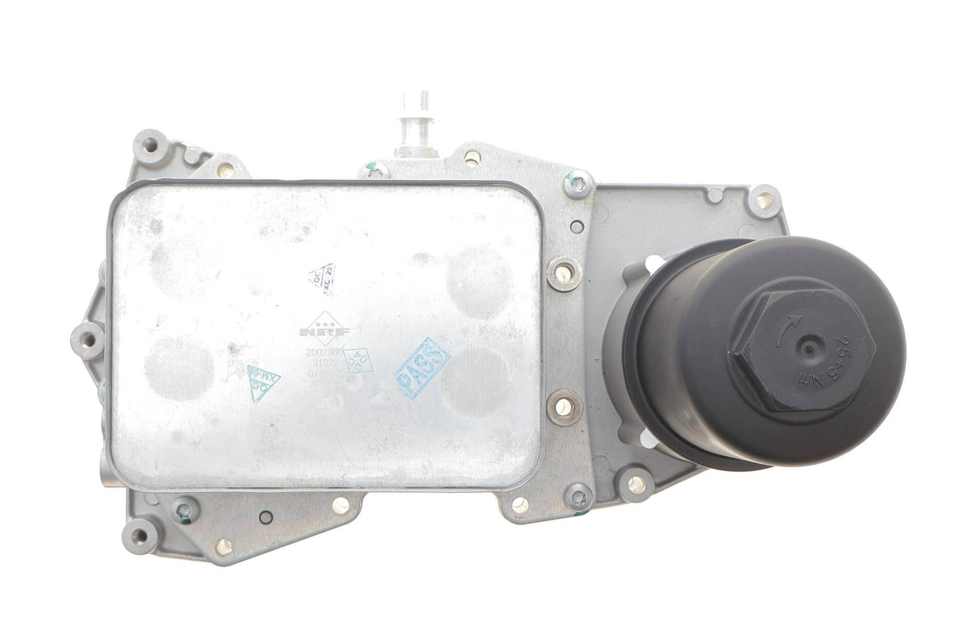 Корпус фільтра масляного (з радіатором) Land Rover Range Rover 4.4 SDV8 4x4 10-