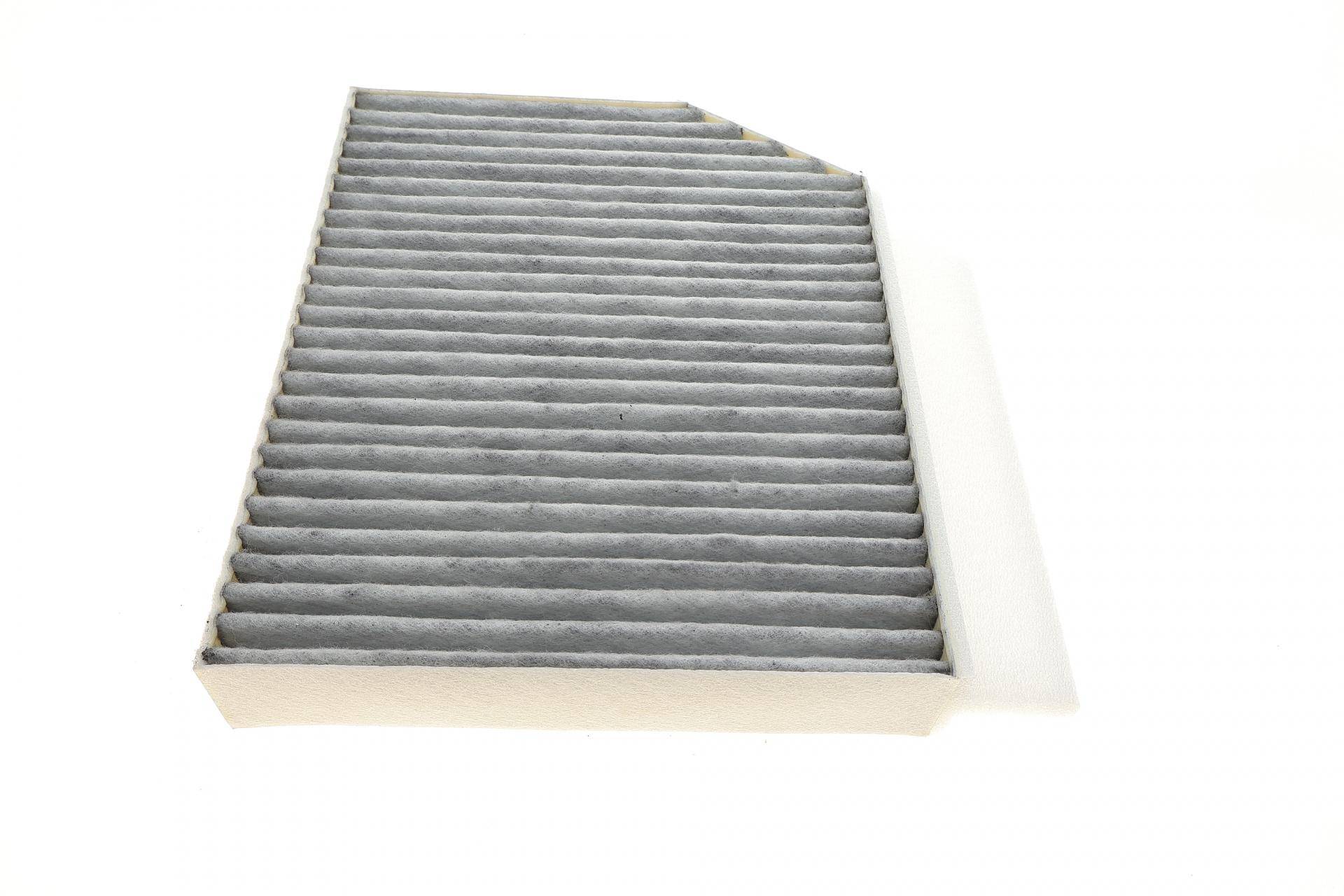 Фільтр салону MB C-class (W 205) 14-/E-class (W213) 16- (вугільний)