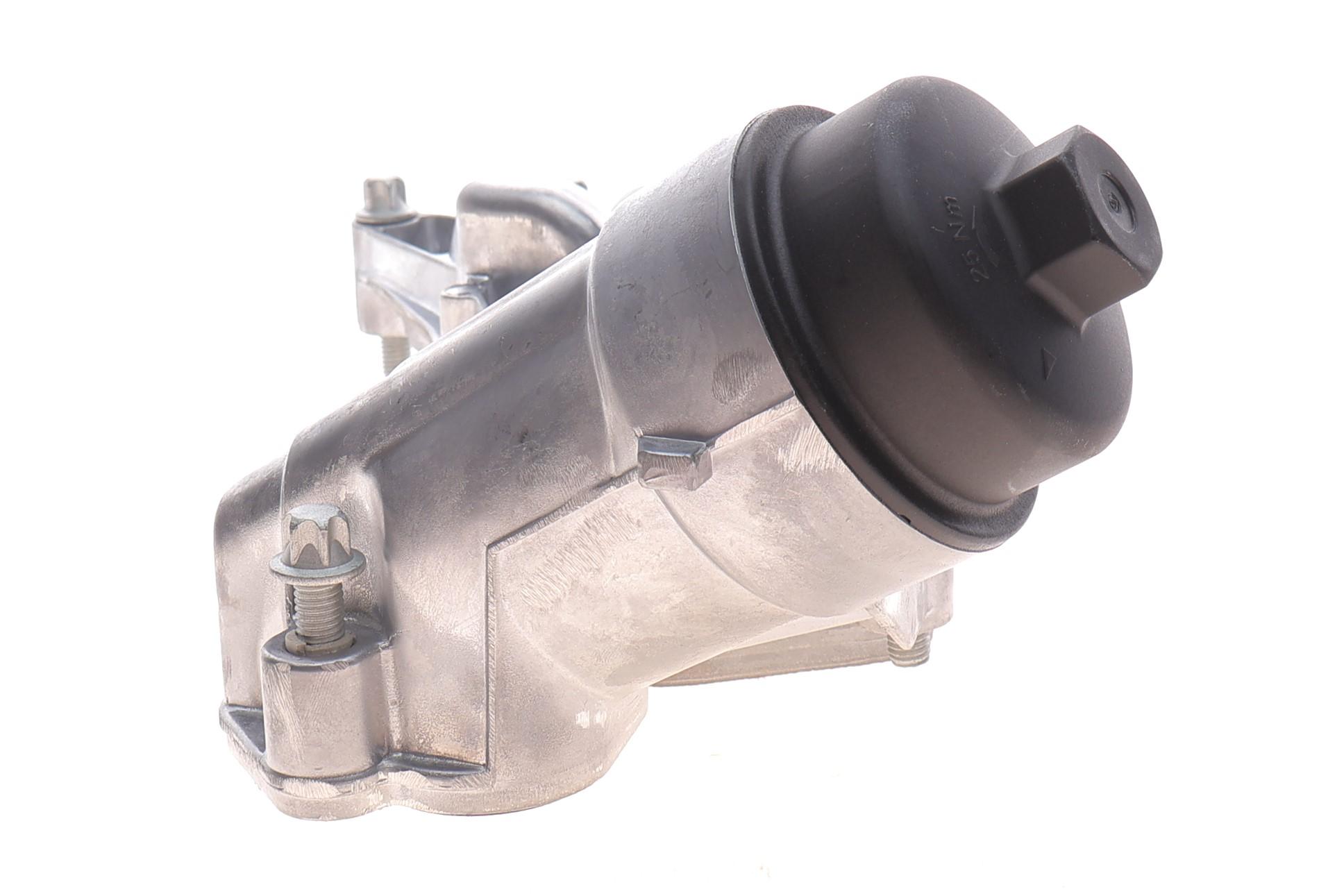 Корпус фільтра масляного (з радіатором) Opel Astra H/J/Vectra C/Zafira 1.6/1.8 06-15