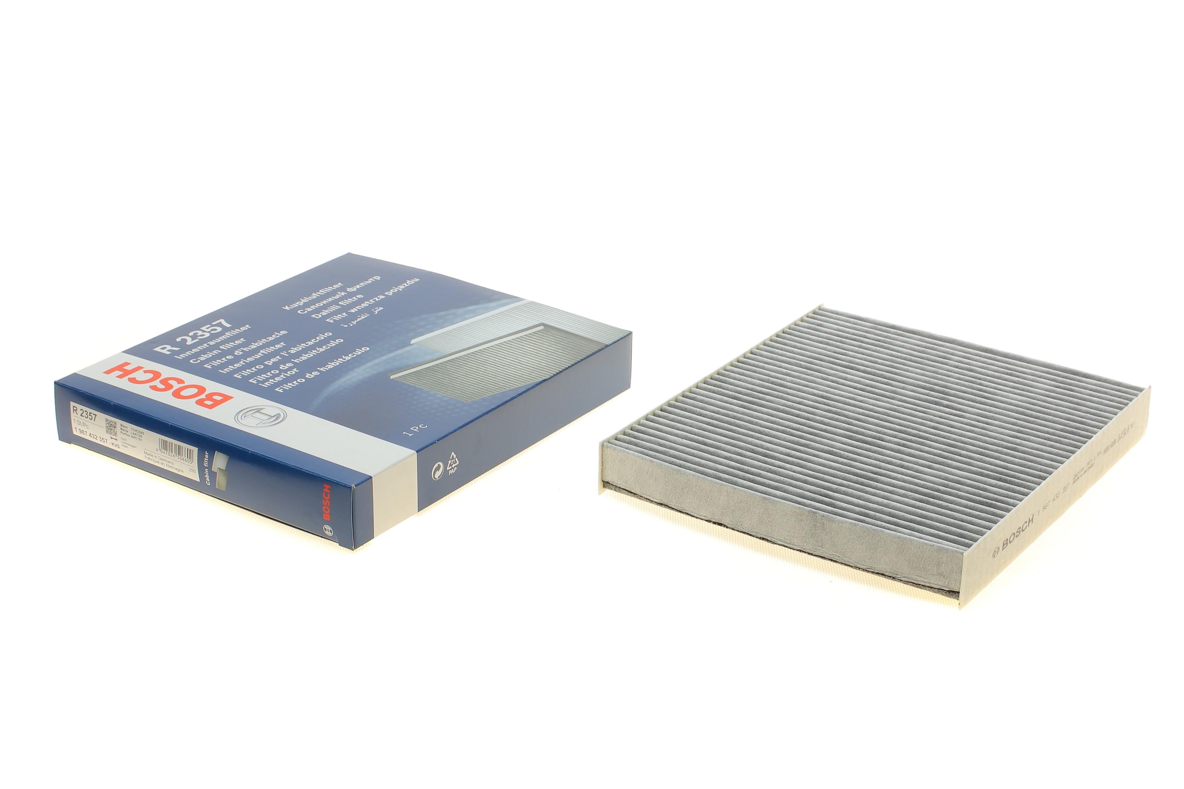 Фільтр салону Skoda Fabia/Roomster/VW Polo 99-10 (вугільний)