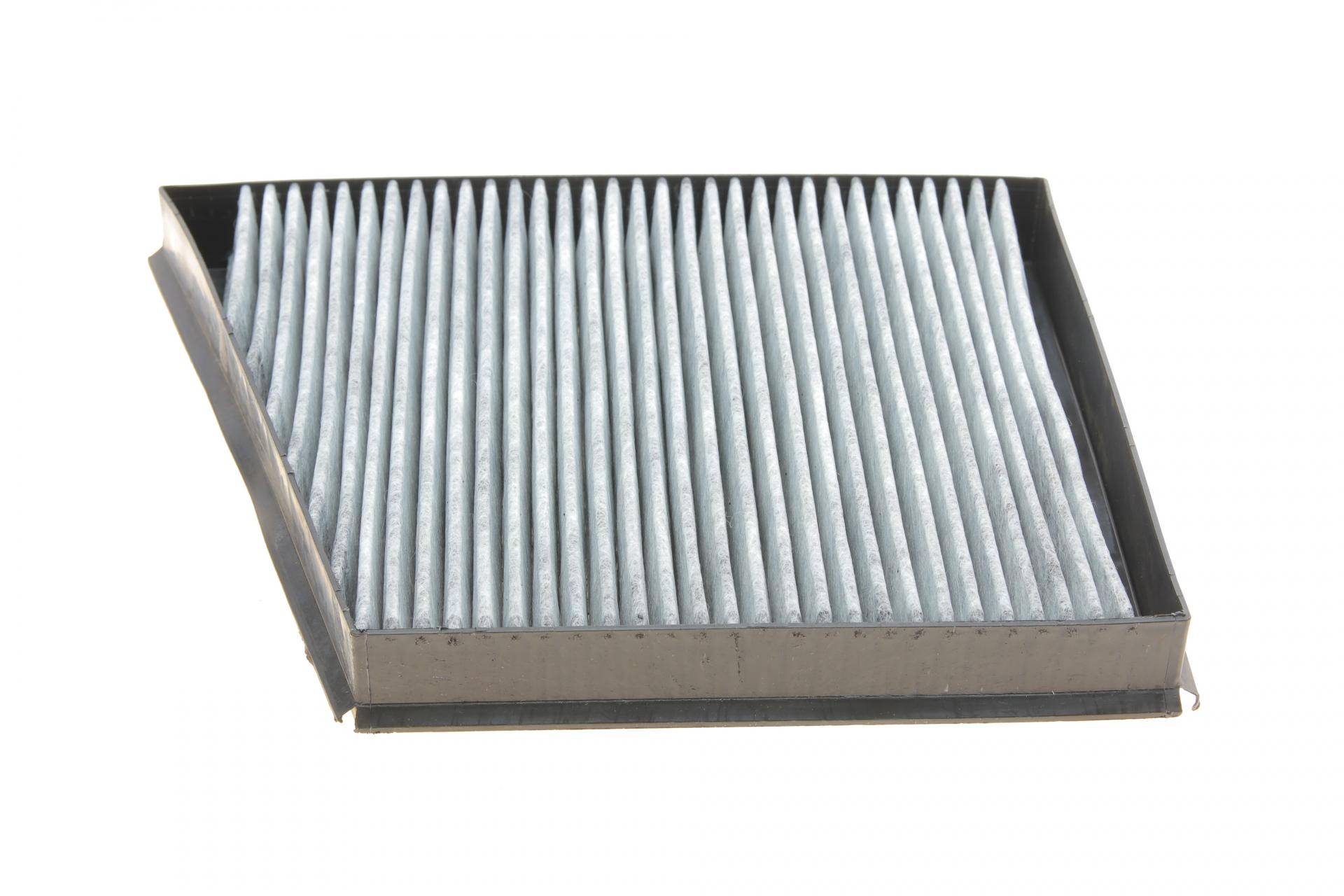 Фільтр салону MB E-class (W211) 02-13 (вугільний)