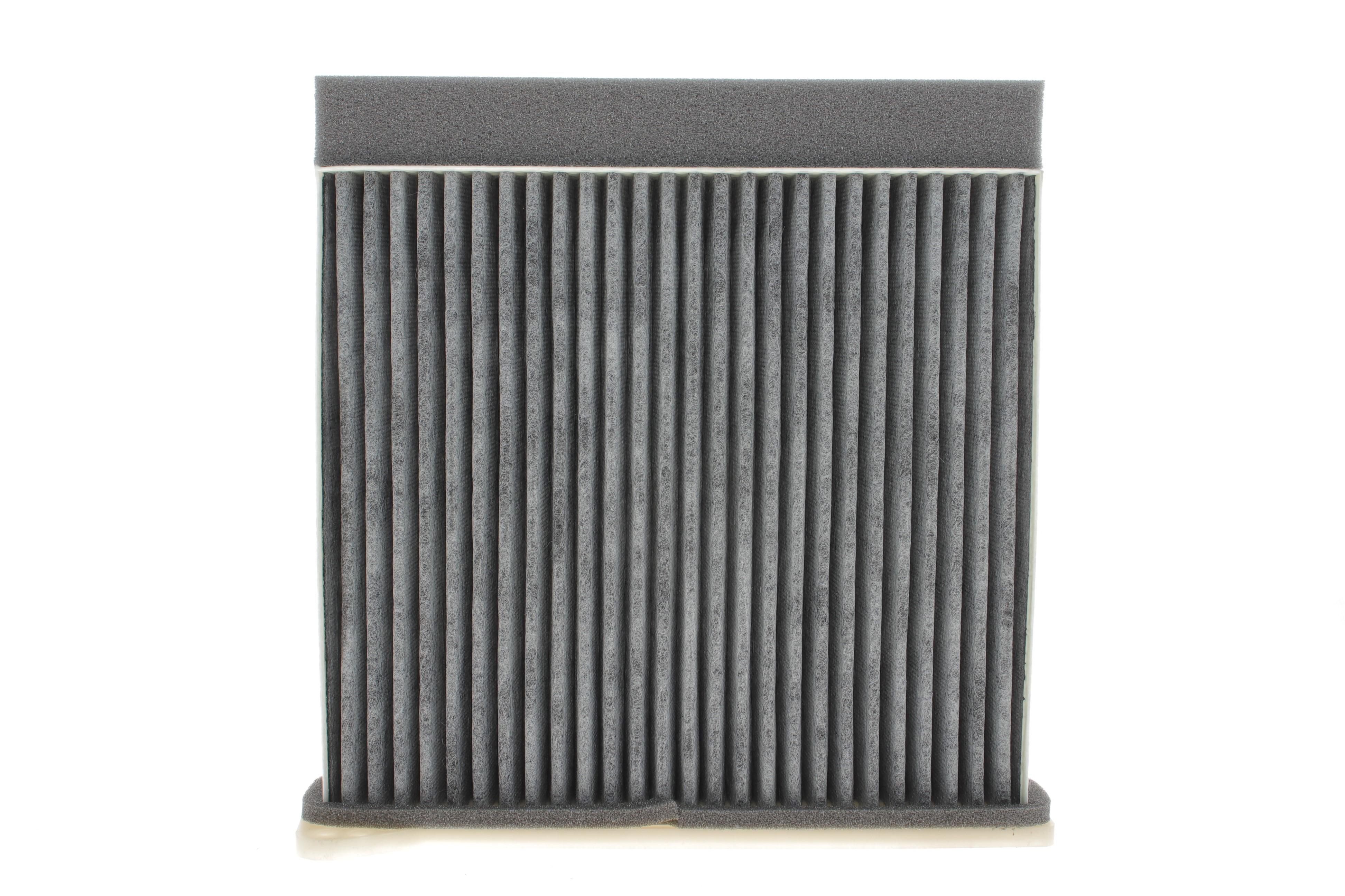 Фільтр салону Mitsubishi Grandis/Lancer/Outlander 03- (вугільний)