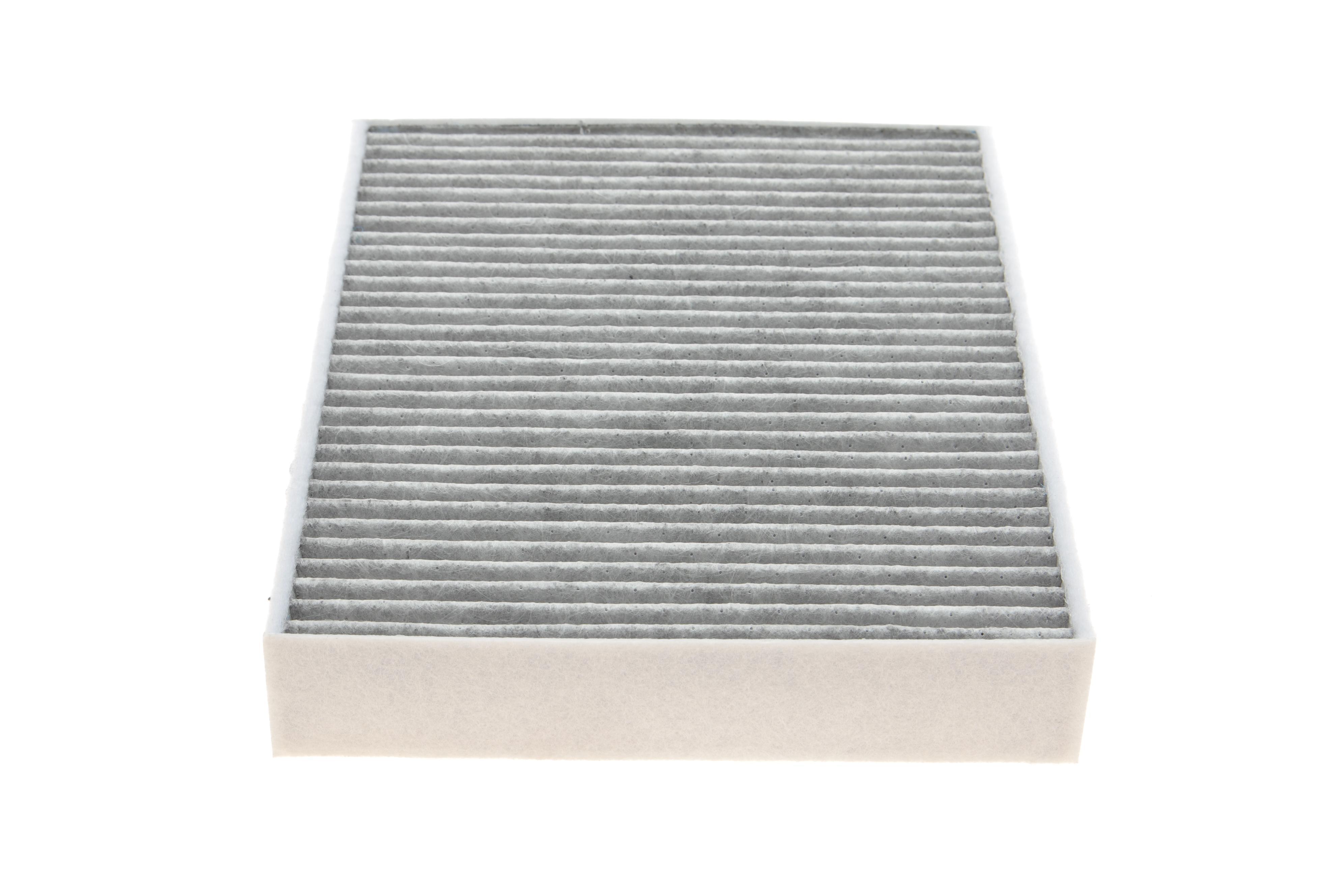 Фільтр салону BMW 3 (F30/F80) 1.6-3.0D 11- (вугільний/антиалергенний)