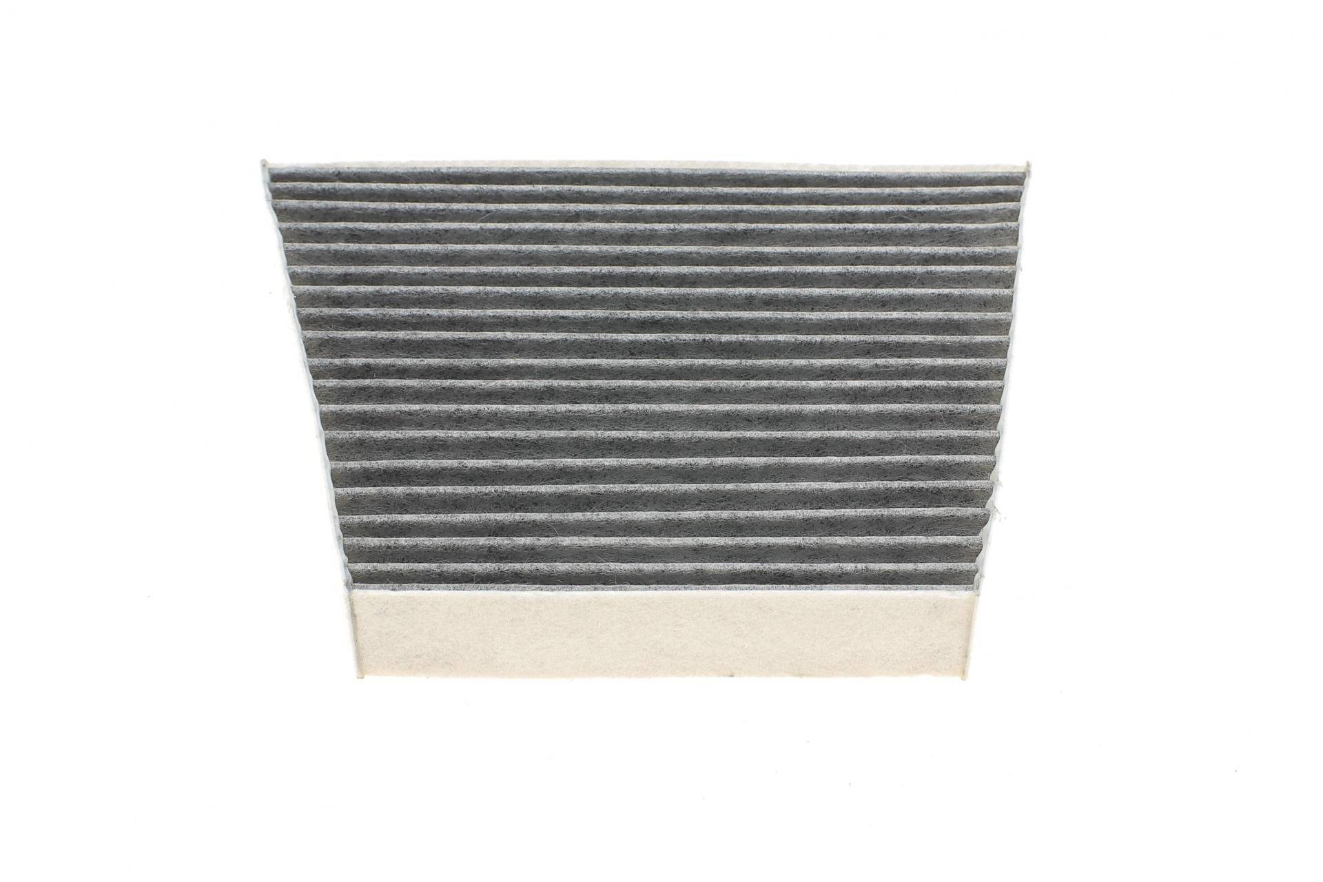 Фільтр салону VW Phaeton 02-16 (вугільний) (к-кт)