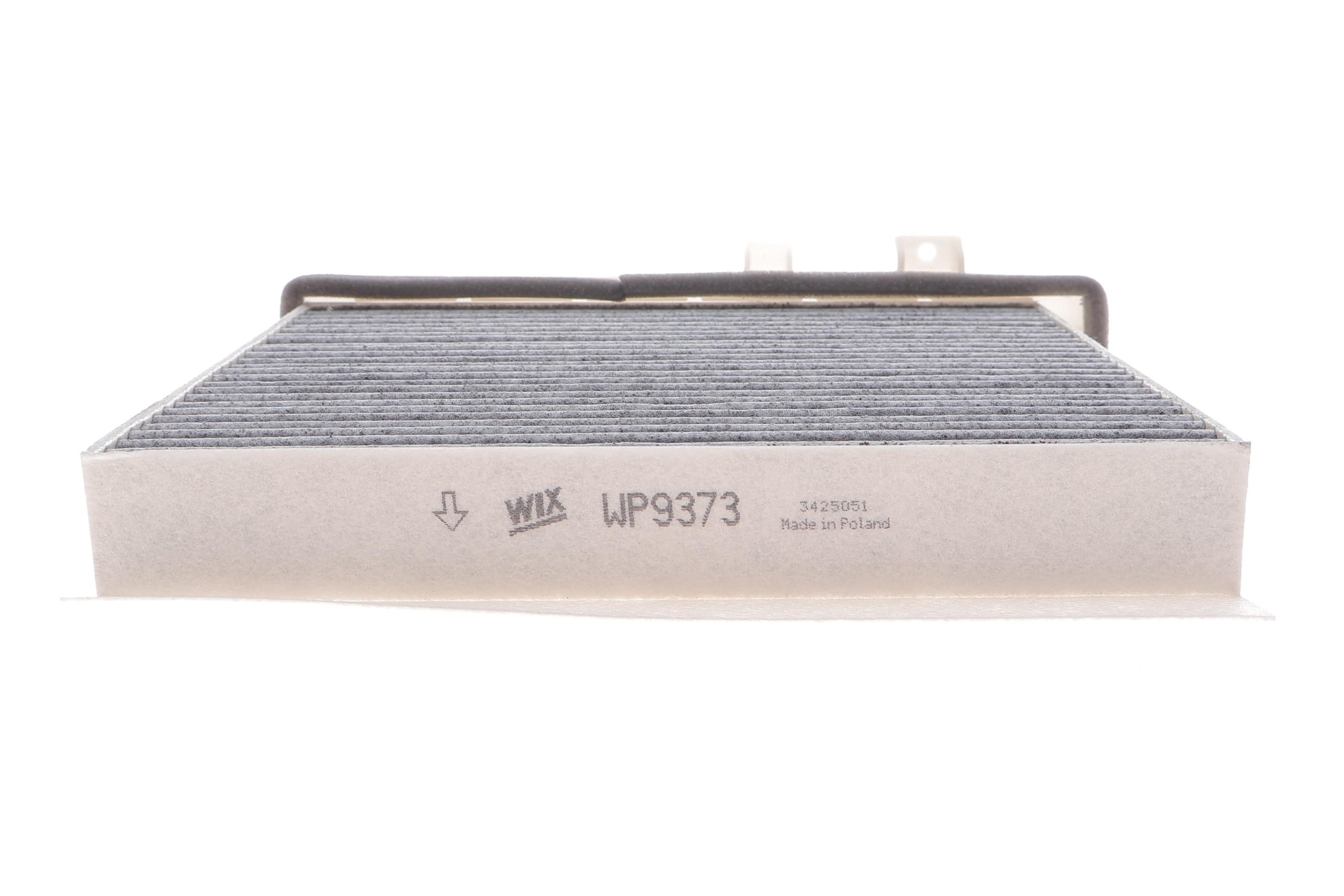 Фільтр салону Mitsubishi Pajero 91- (вугільний)