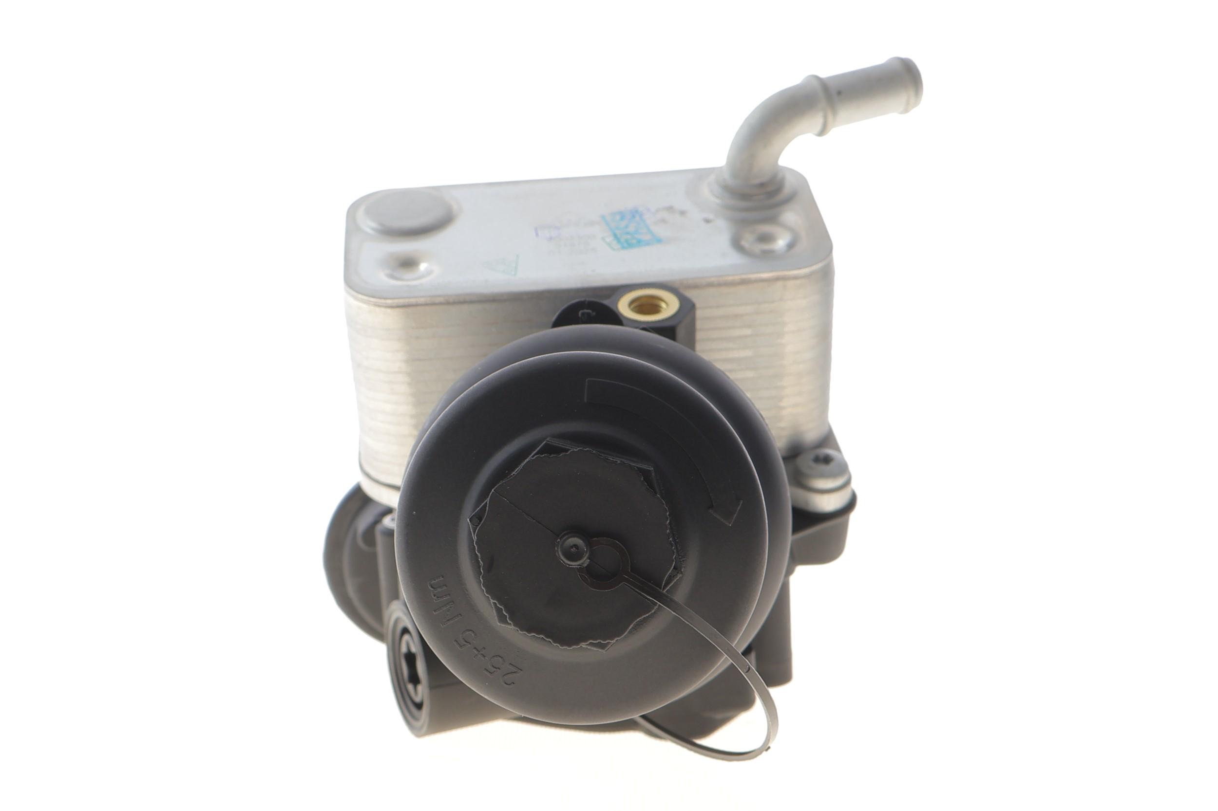 Корпус фільтра масляного (з радіатором) VW Golf V/Passat/Touran 2.0 FSI 03-10