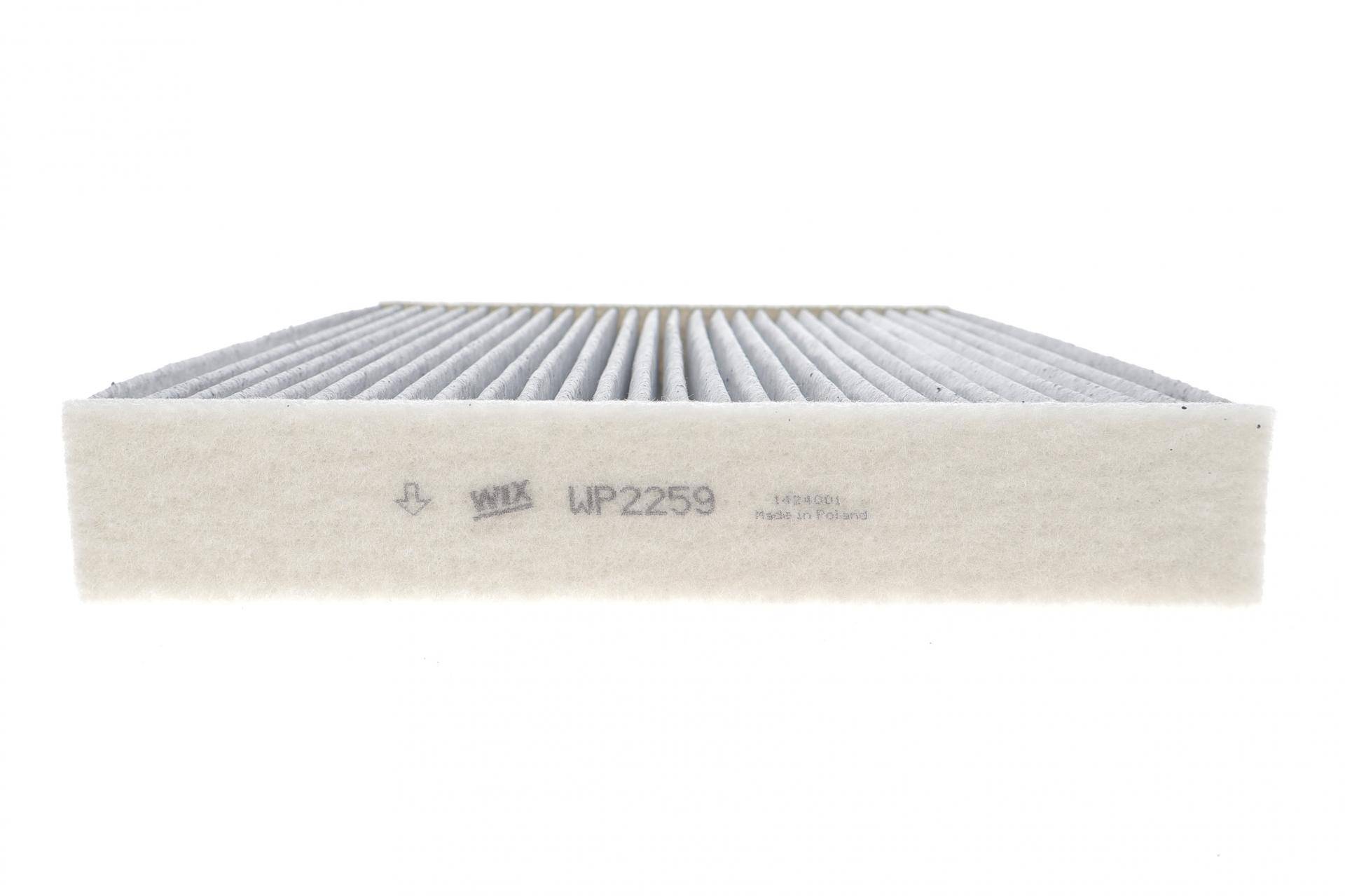 Фільтр салону Land Rover Range Rover 21- (вугільний)