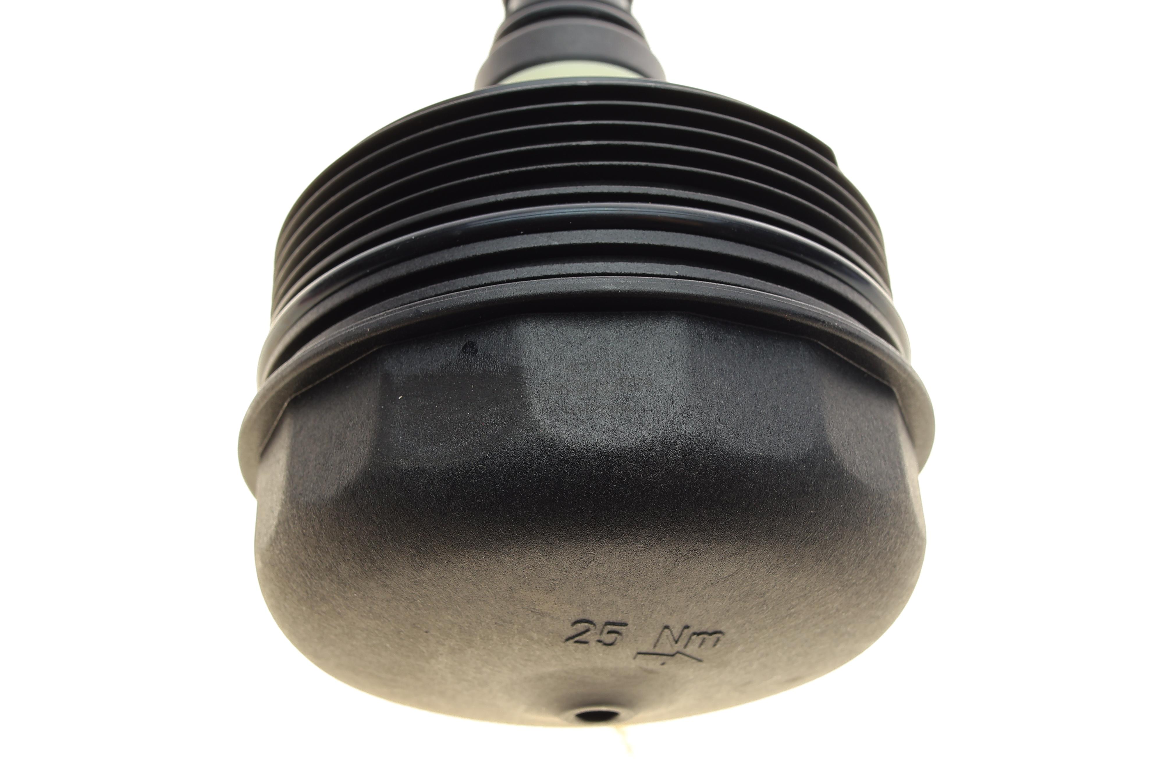 Кришка фільтра масляного BMW 1/3/5/X1/X3 N40/N42/N43/N45/N46