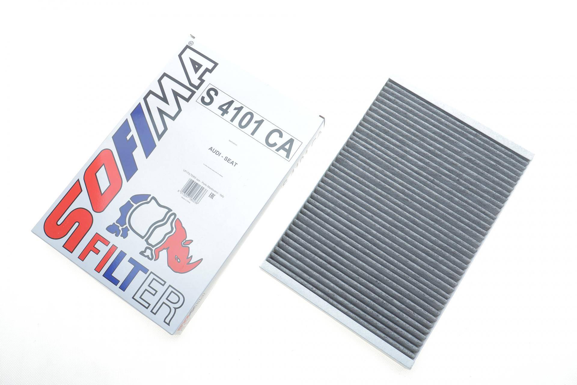 Фільтр салону Audi A4/A6 1.6-4.2 97-05 (вугільний)