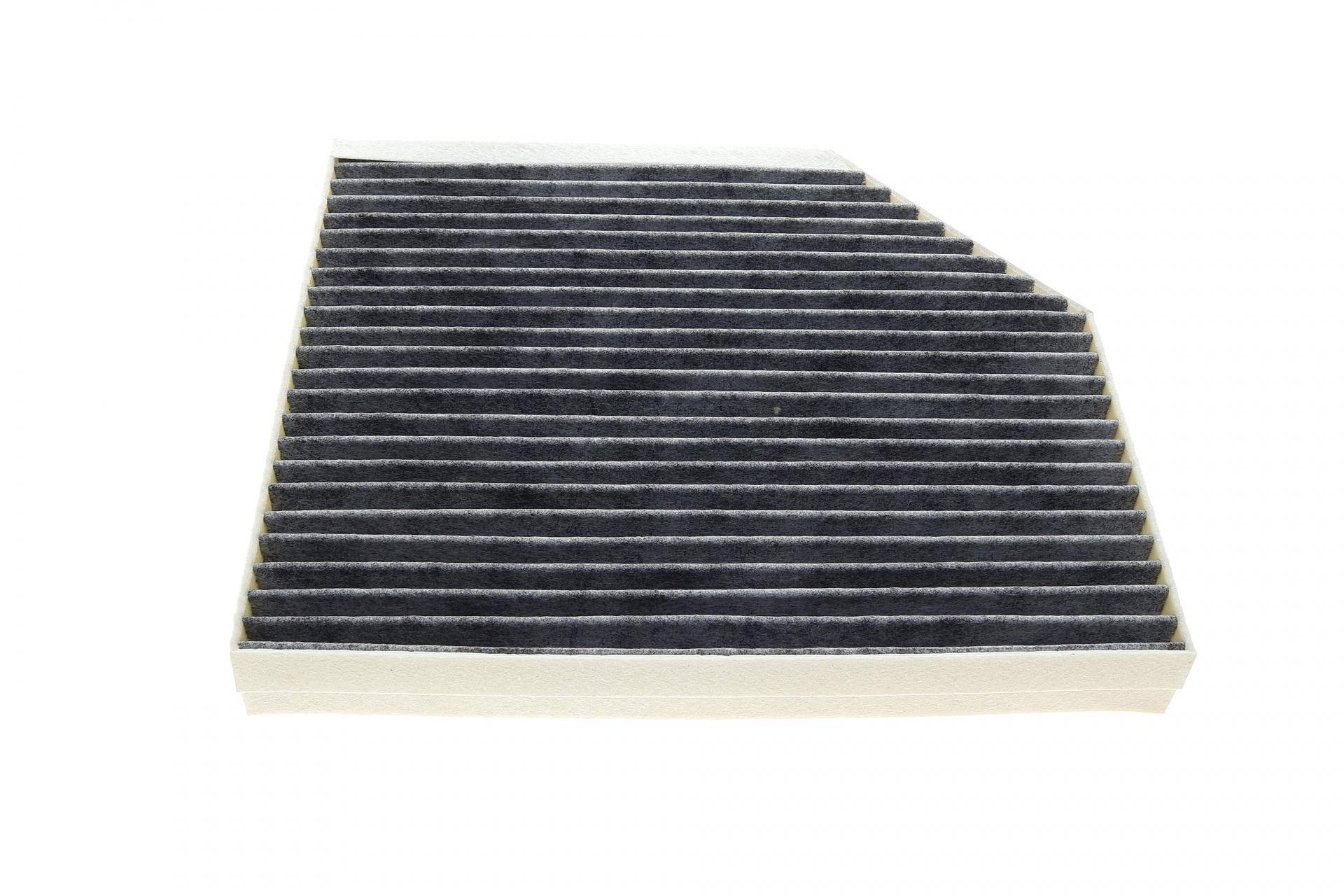 Фільтр салону Audi A4/A6 1.8-4.2TFSI 07- (вугільний)