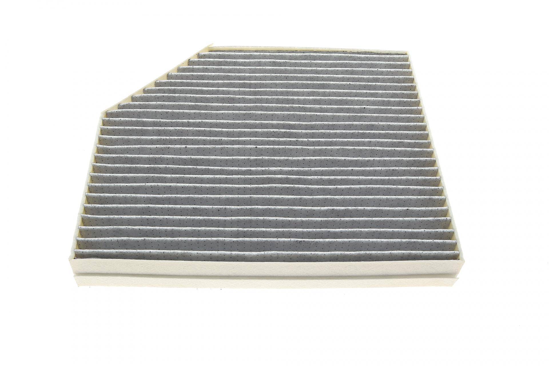 Фільтр салону Audi A4/A6 1.8-4.2TFSI 07- (вугільний)