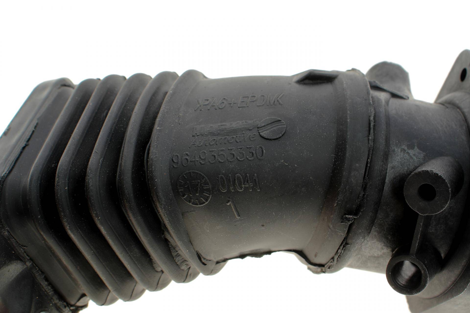 Патрубок фільтра повітряного Ford Focus 1.6TDCi 04-12