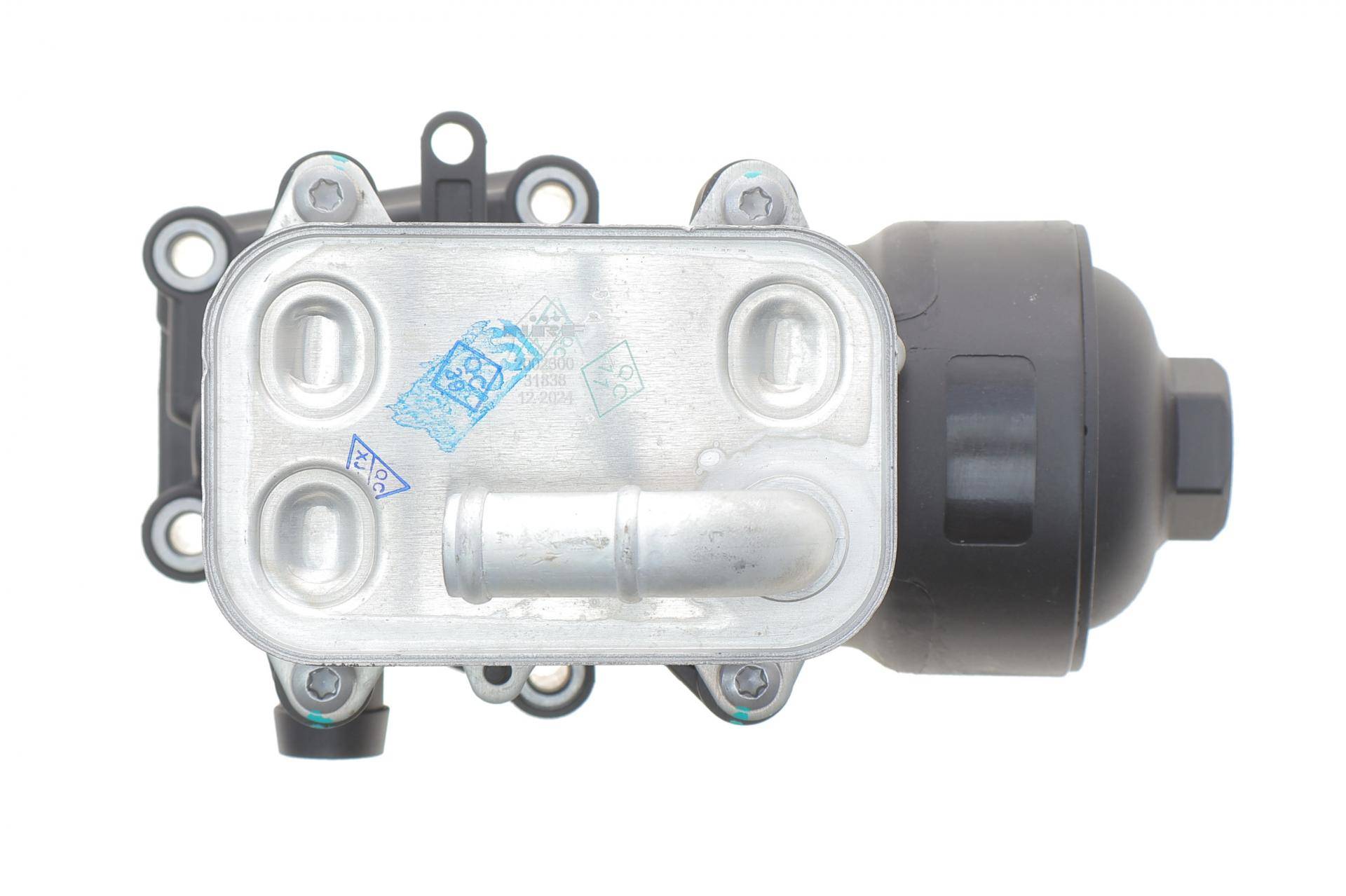 Корпус фільтра масляного (з радіатором) Audi A6 2.0 TDI 11-18 (+ фільтр)