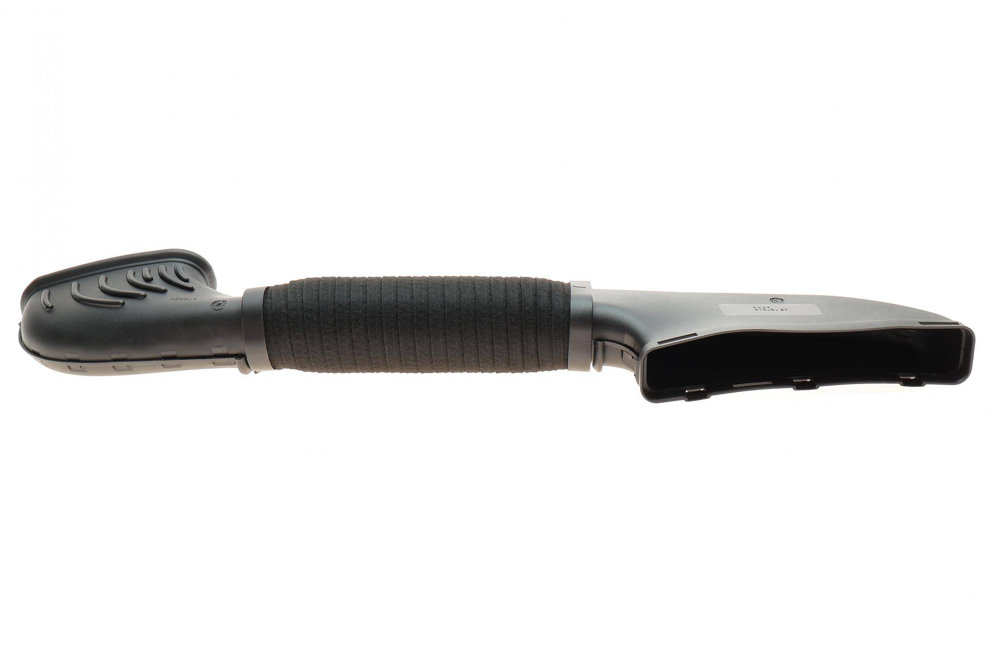 Патрубок фільтра повітряного MB A-class (W176)/B-class (W246/W242) 11-18