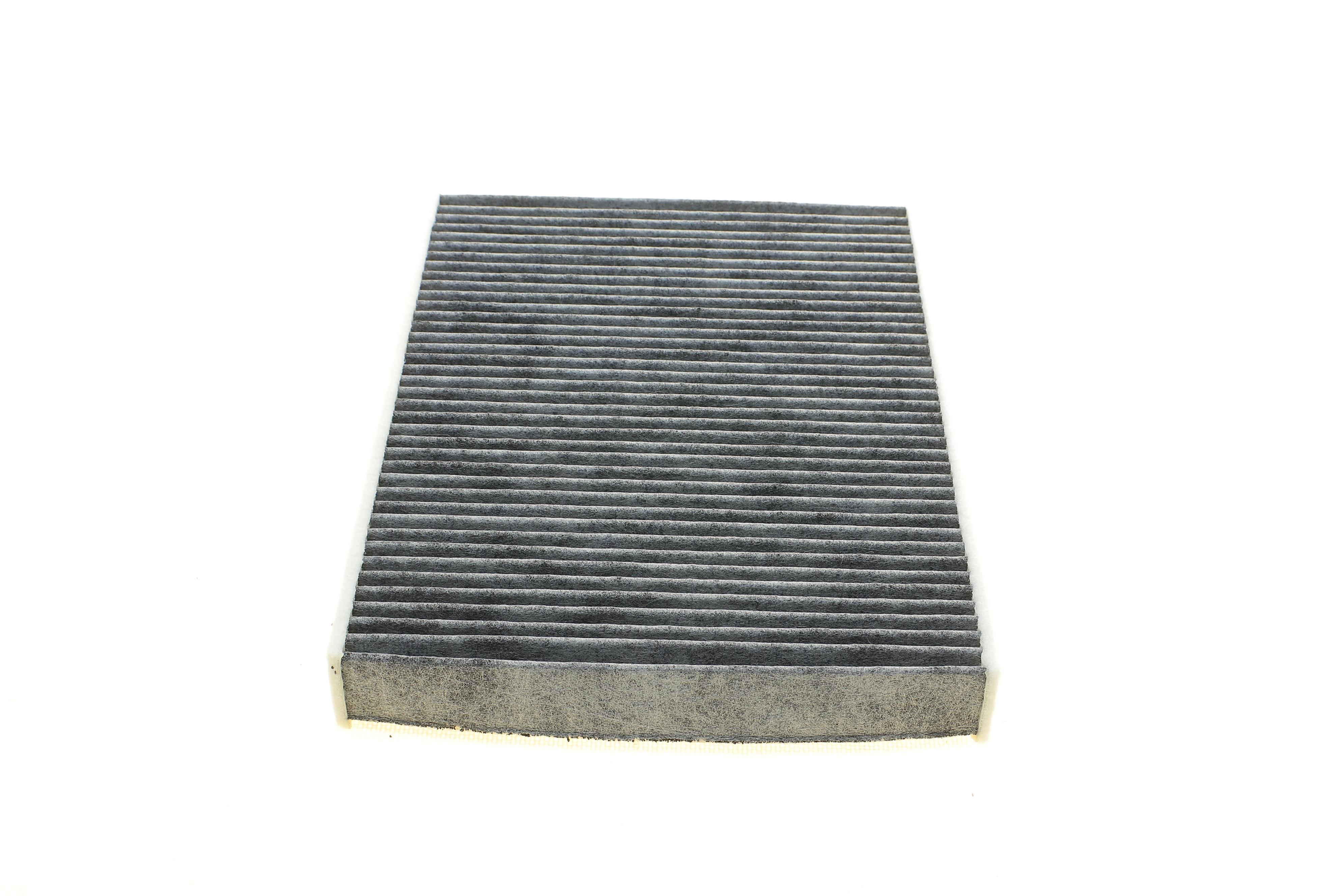 Фільтр салону Citroen C5/Peugeot 407 04- (вугільний)