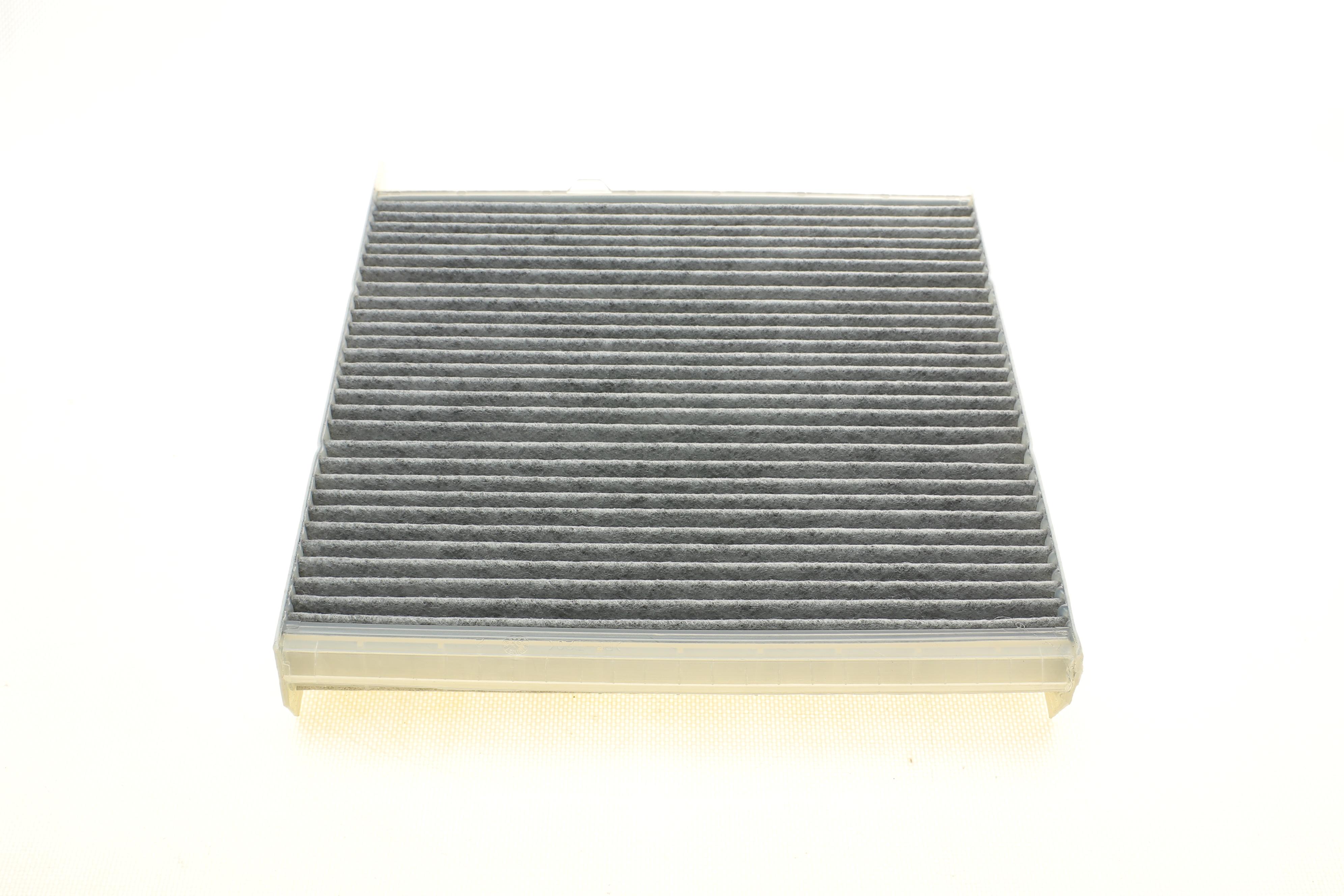 Фільтр салону Volvo S60/S70/S80/V70/XC90 98- (вугільний)