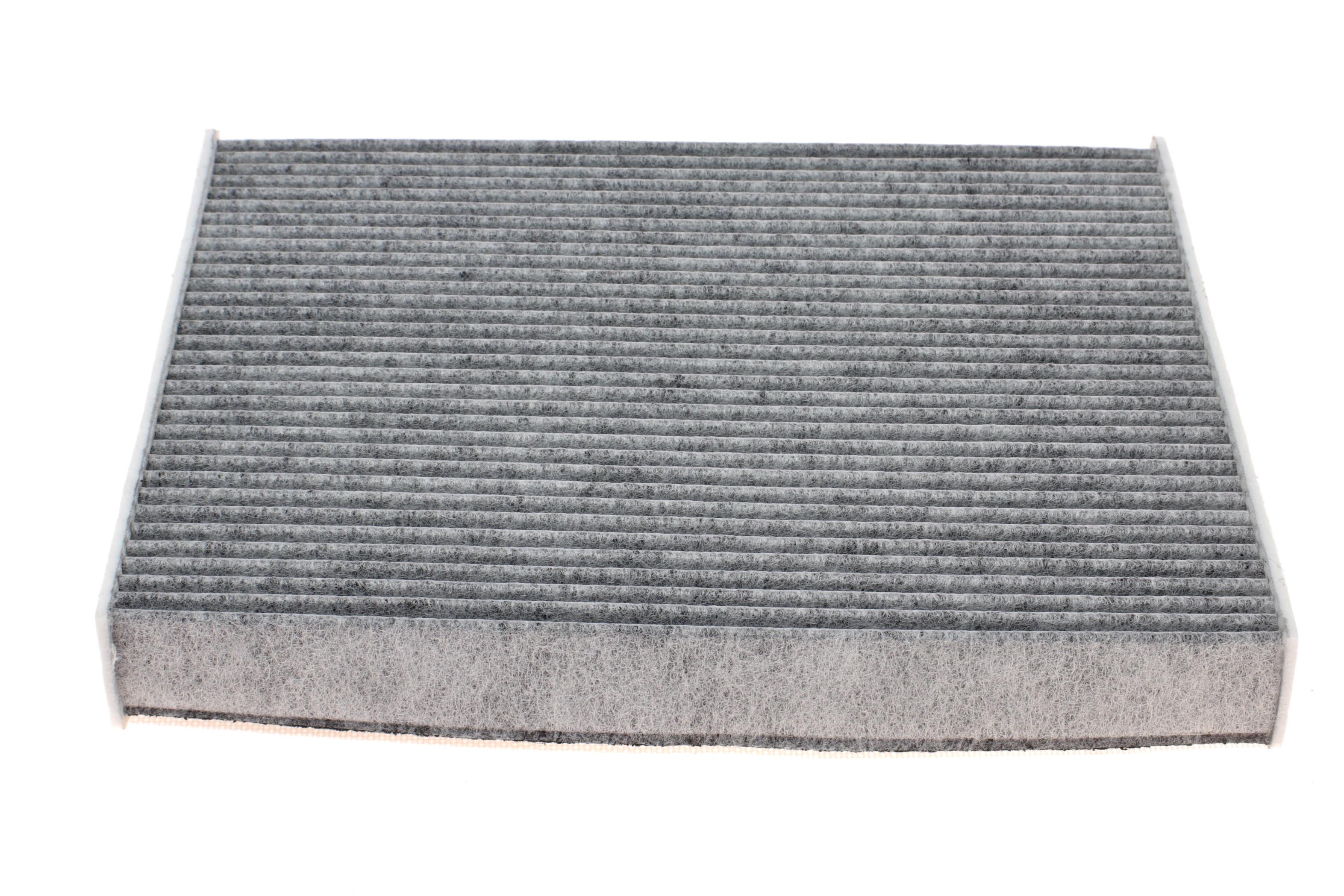 Фільтр салону Volvo XC40 1.5-2.0 17- (вугільний)