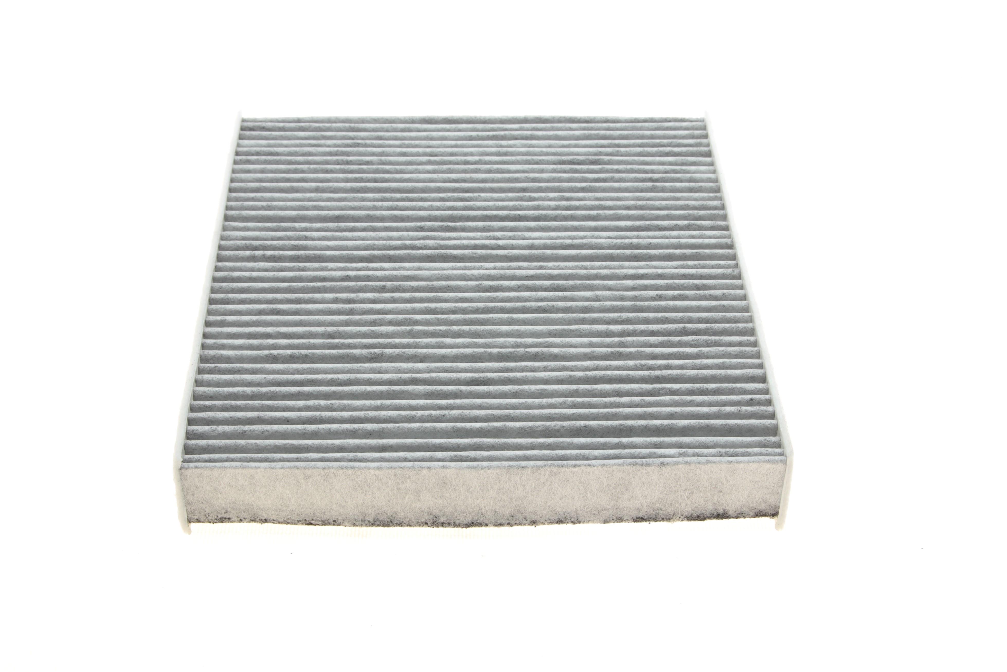 Фільтр салону Skoda Fabia/Roomster/VW Polo 99-10 (вугільний)