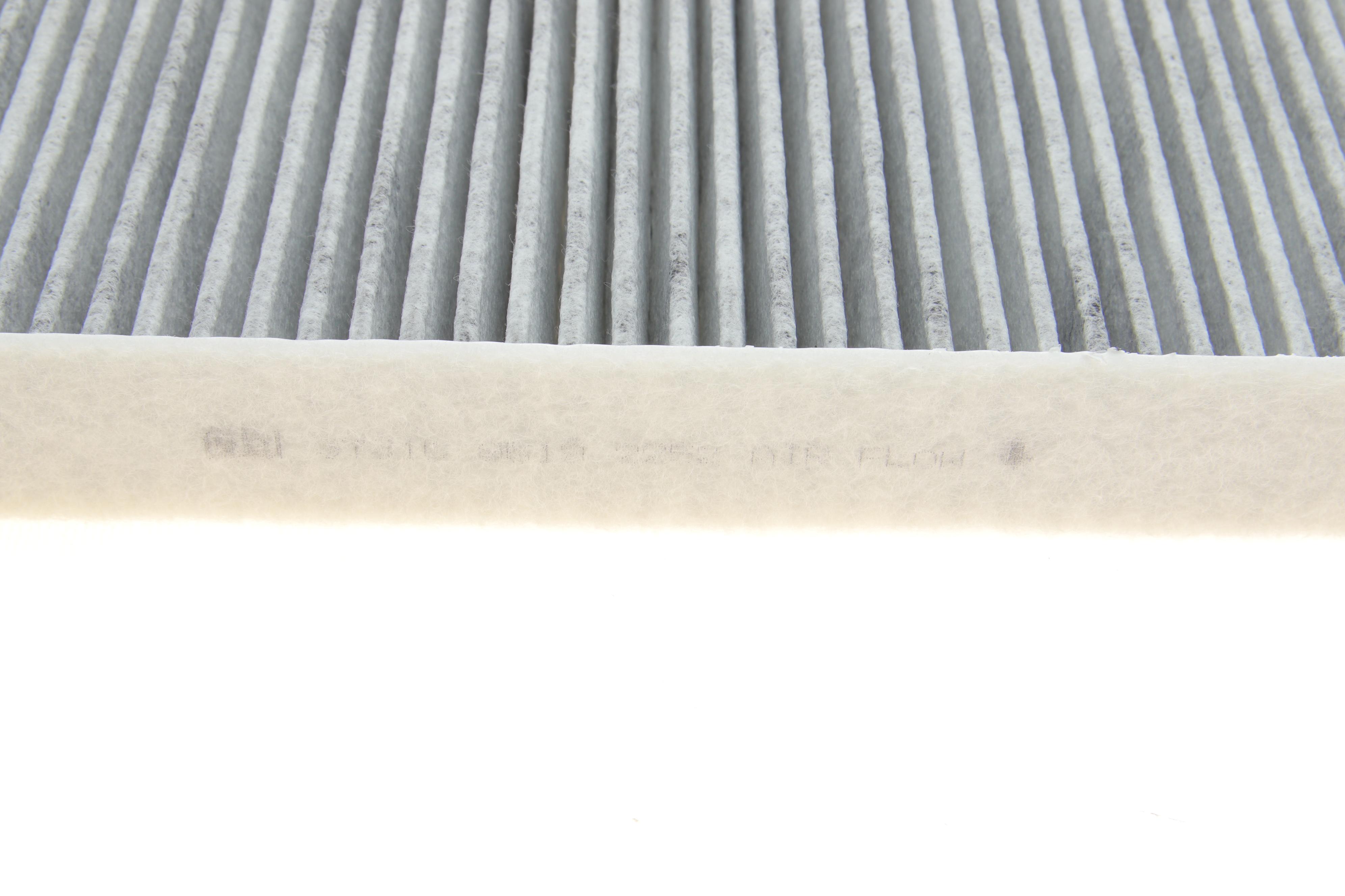 Фільтр салону Skoda Fabia/Roomster/VW Polo 99-10 (вугільний)