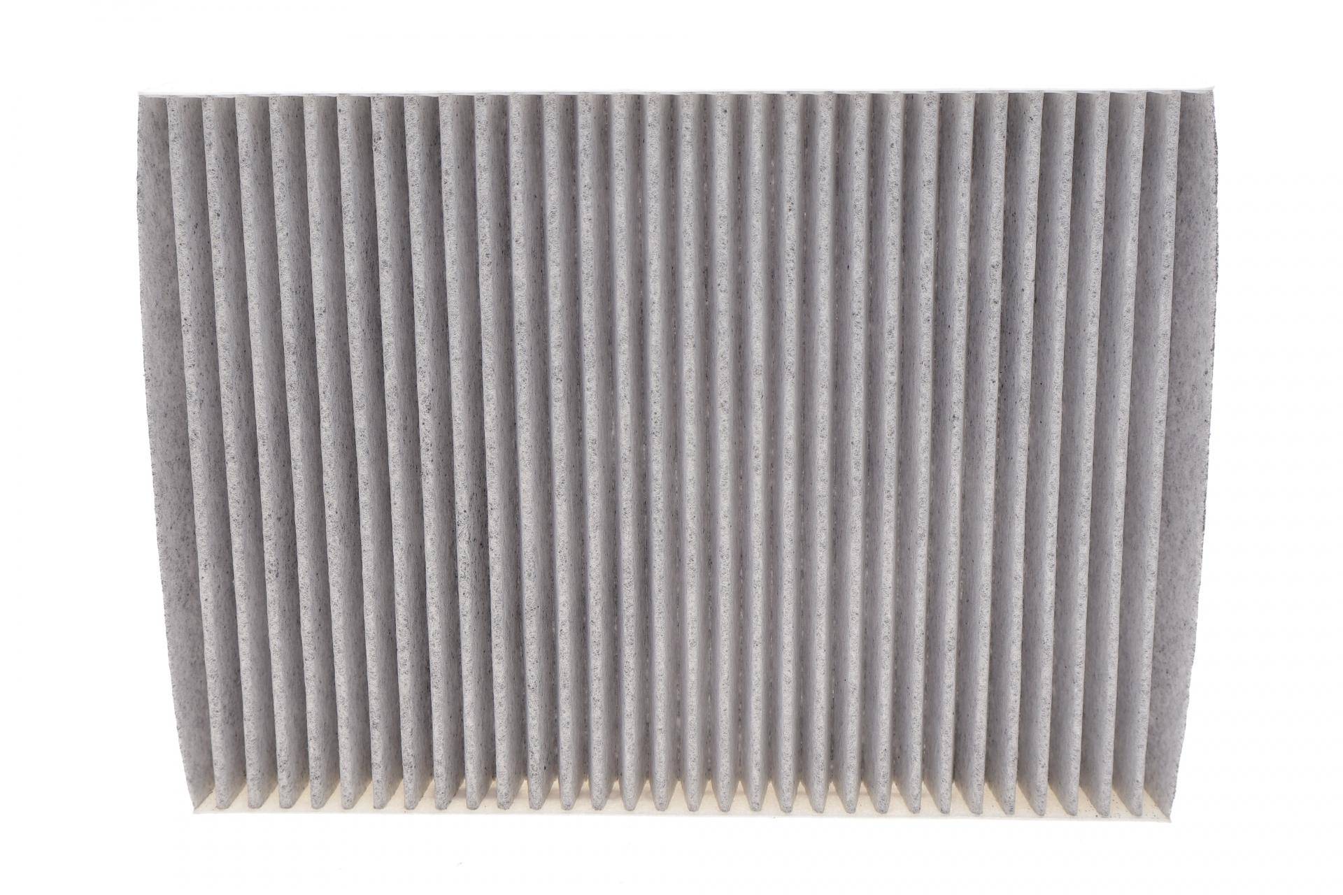 Фільтр салону VW Golf IV/Skoda Octavia/Audi A3 1.0-3.2 92-10 (вугільний)