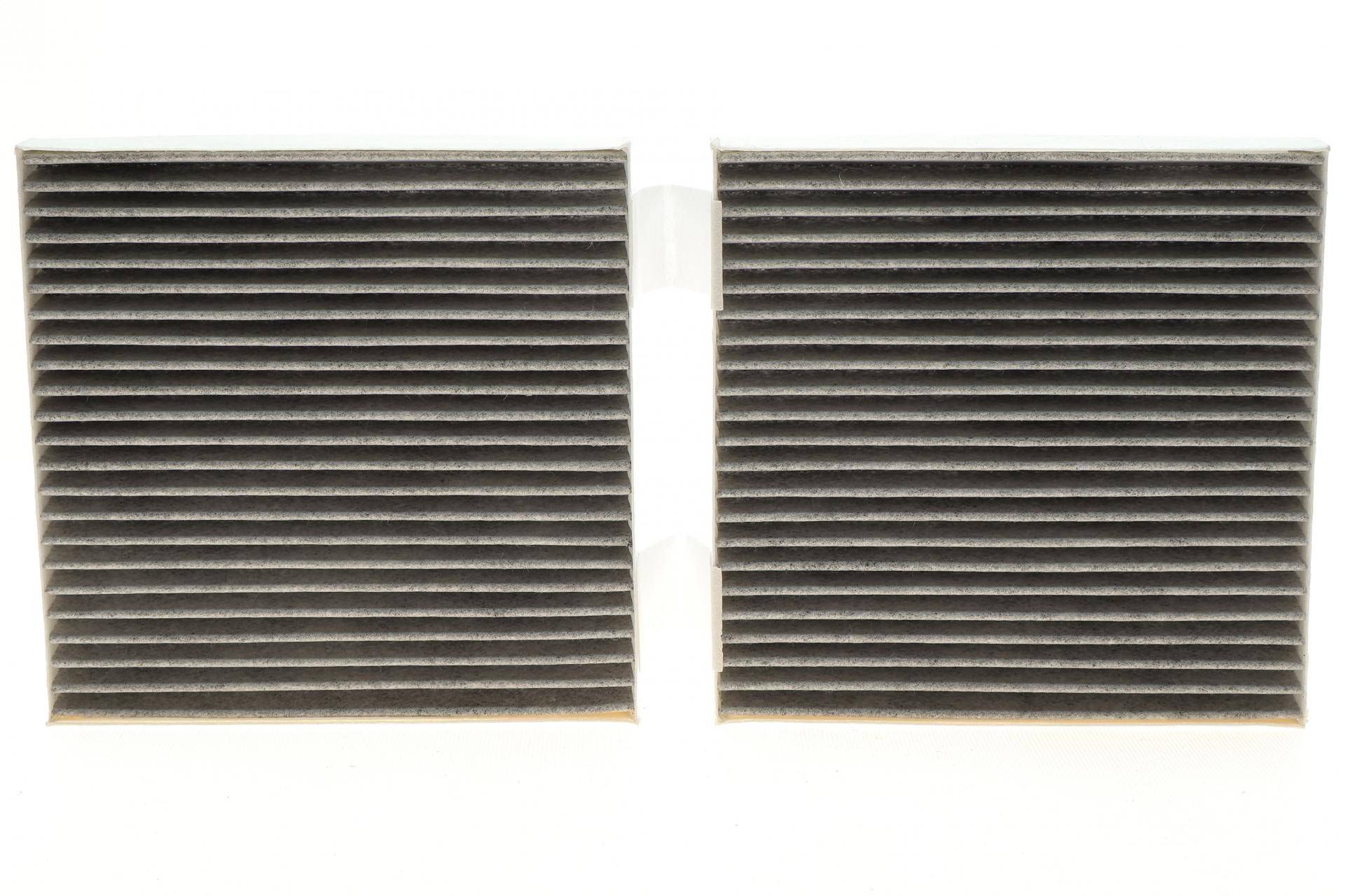 Фільтр салону BMW X3 (F25) 10-/X4 (F26) 14-18 (к-кт 2шт.) (вугільний)