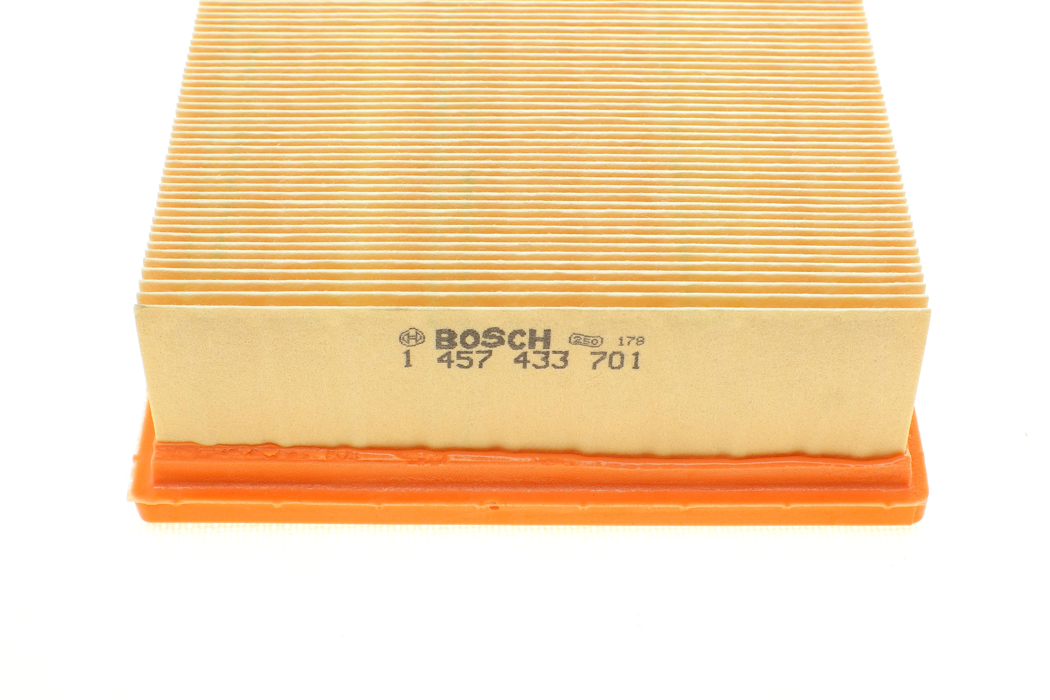 Фільтр повітряний MB E-class (W124) M104 92-98