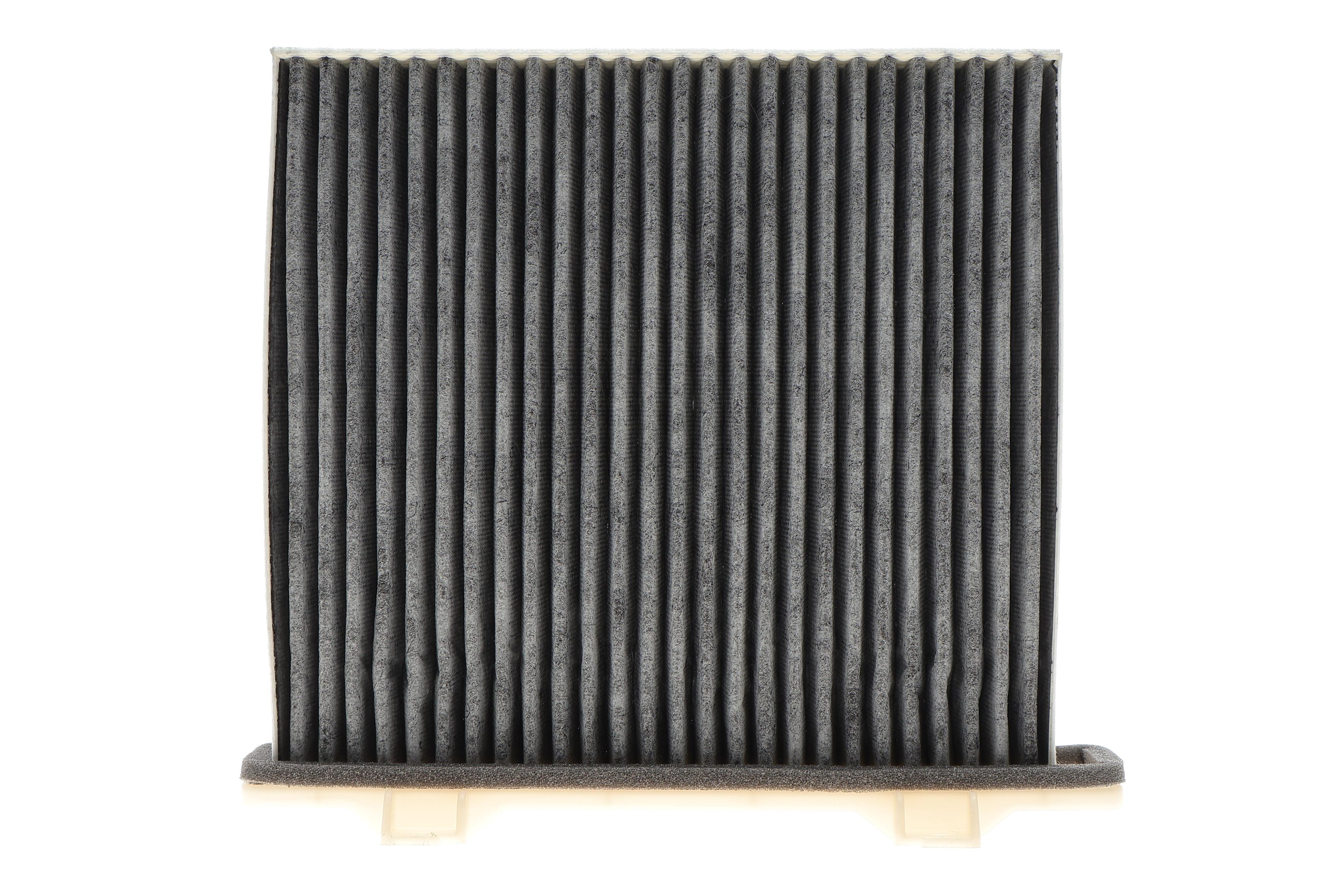 Фільтр салону Mitsubishi Pajero 91- (вугільний)