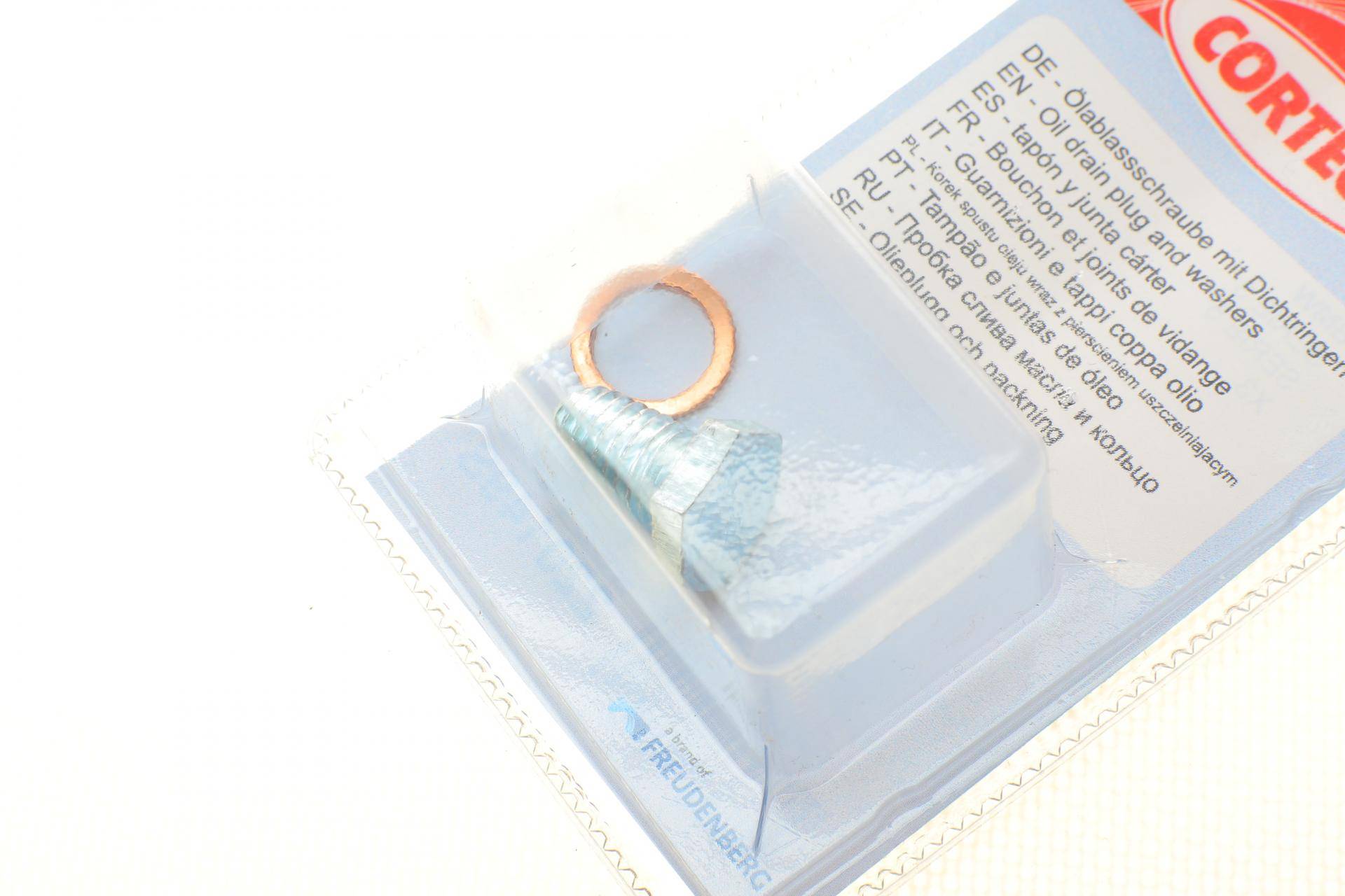 Болт зливу оливи BMW X3 (E83)/X5 (E70)/3 (F34)/5 (E60)/Toyota Avensis III (M12 x1,5)