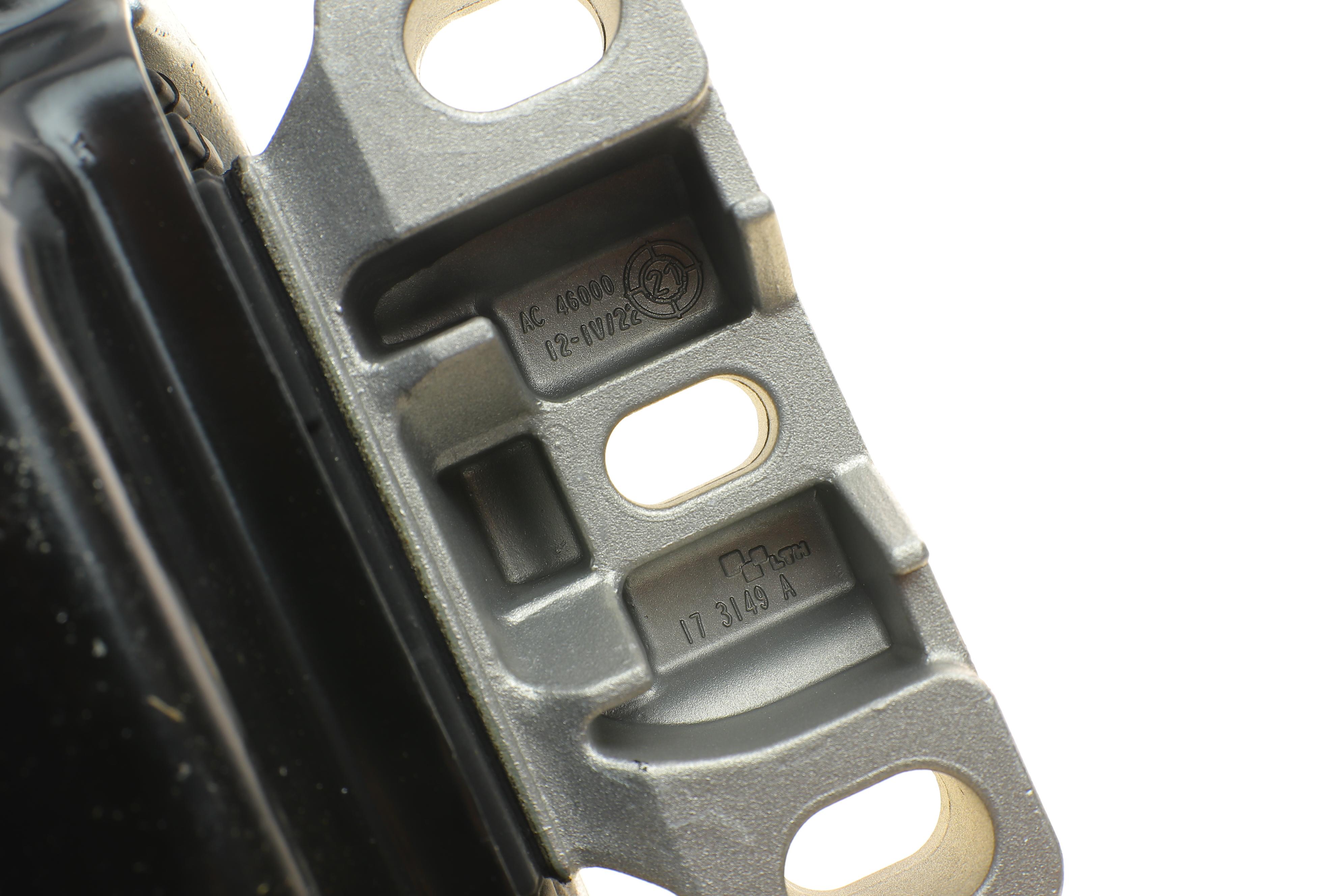 Подушка двигуна (L) VW Caddy 1.4/1, 6/1, 9DTI/2.0SDI 04-15 (всередині OE VAG)