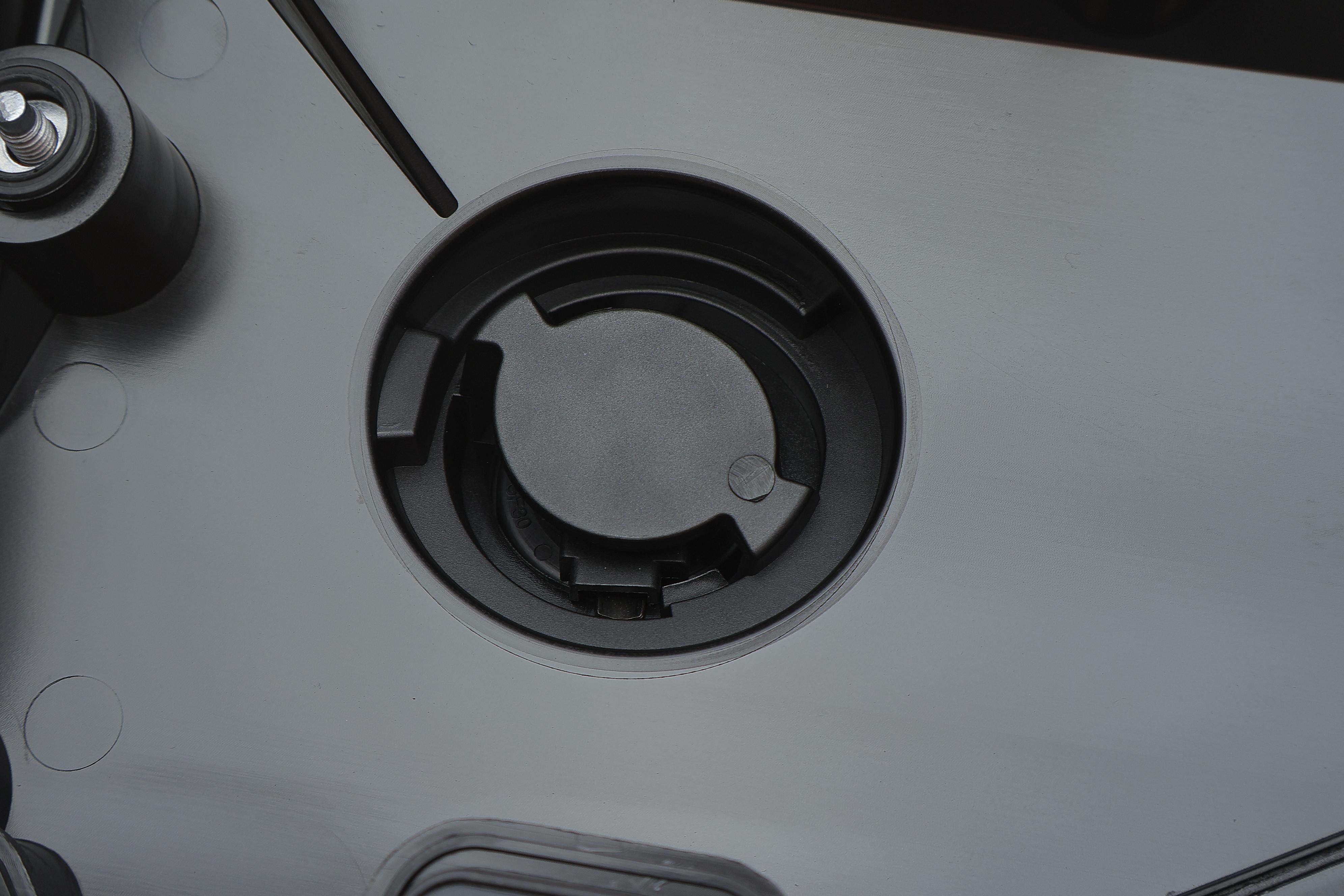 Кришка клапанів VW Passat 1.9/2.0TDI 95-05/T5 1.9TDI -09