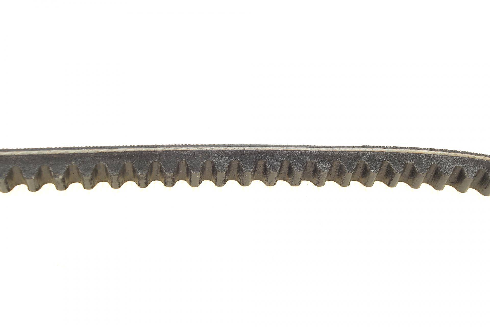 Ремінь генератора VW Passat/Golf 1.6-2.2 74-88/Toyota Corolla 1.2/2.0 72-85