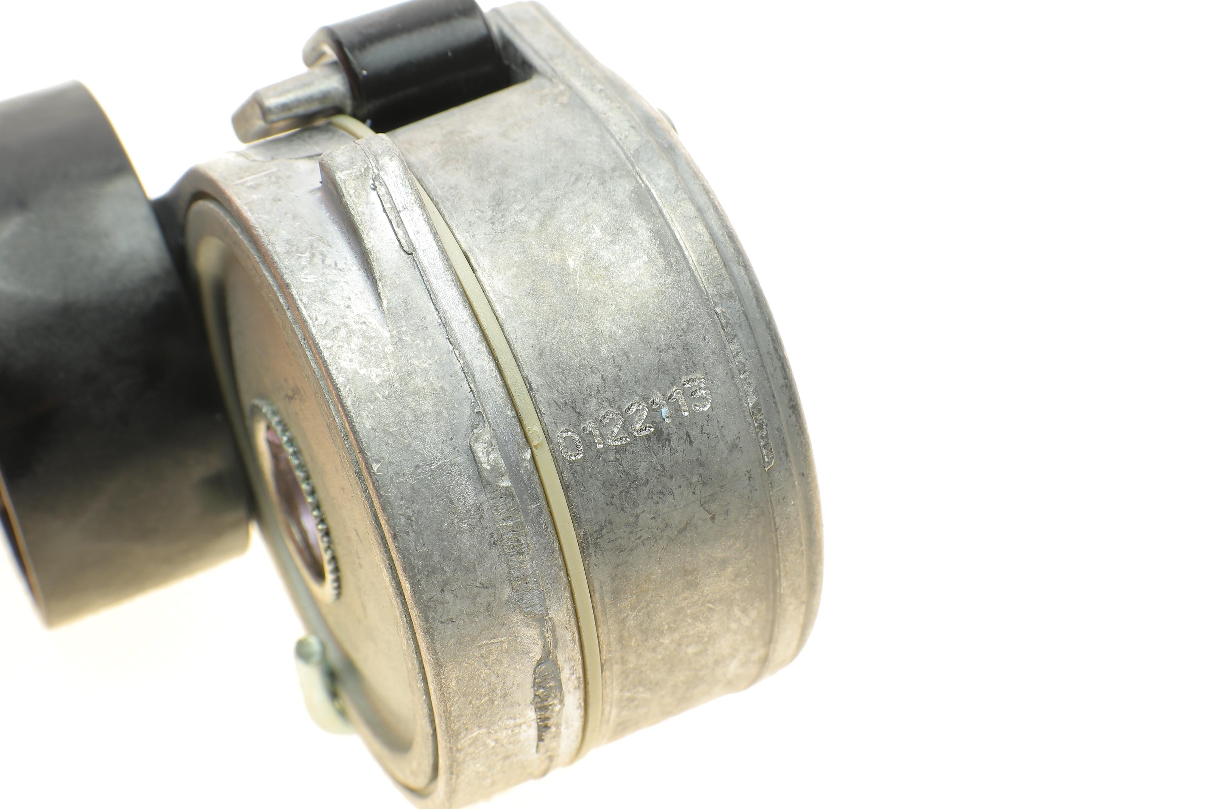 Натяжник ременя генератора Citroen Berlingo/Peugeot Partner 1.9D 96-