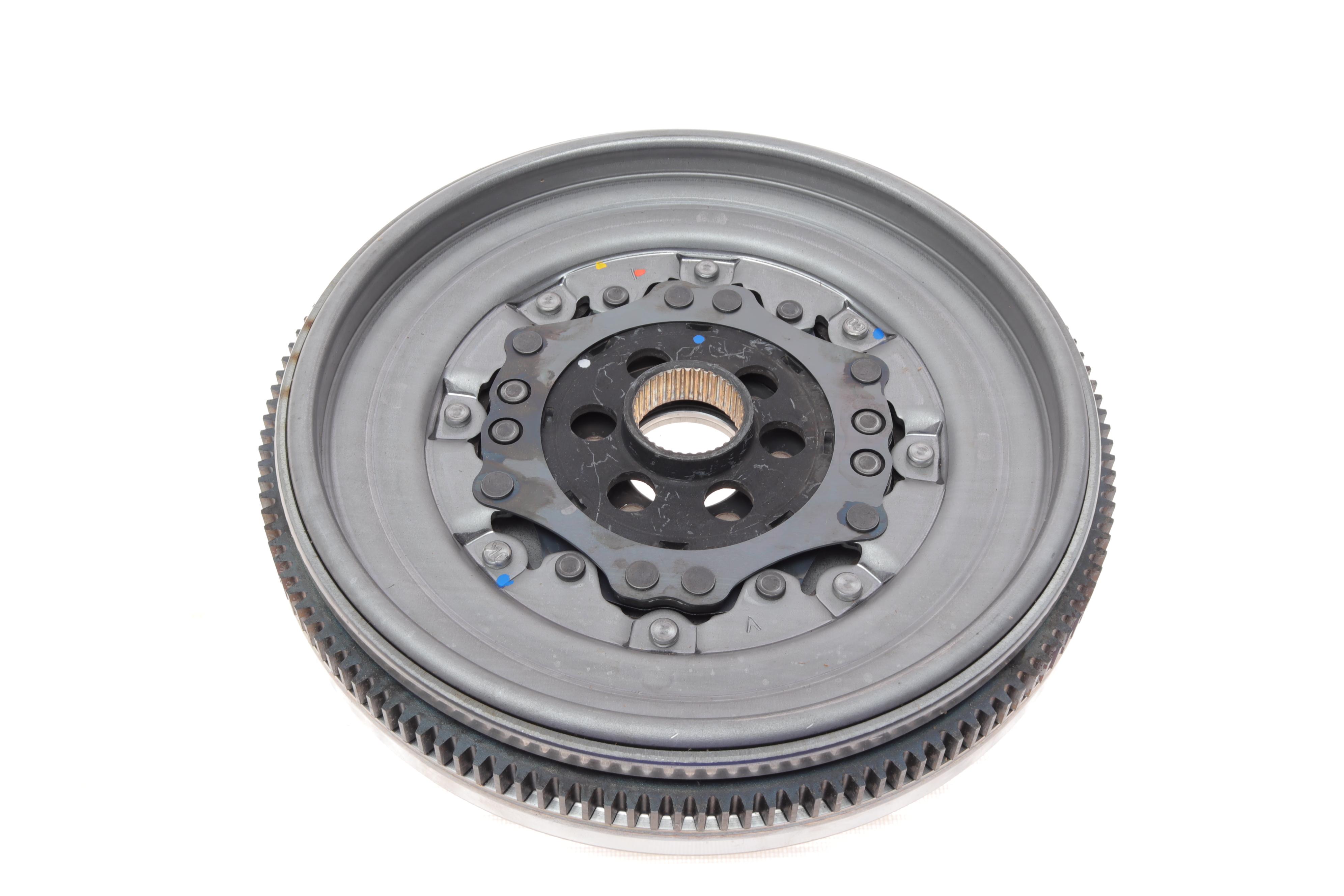 Демпфер зчеплення VW Golf VII 2.0 TDI 12-, 81/110/135kw, DSG7-0BT/0BH (DQ500)