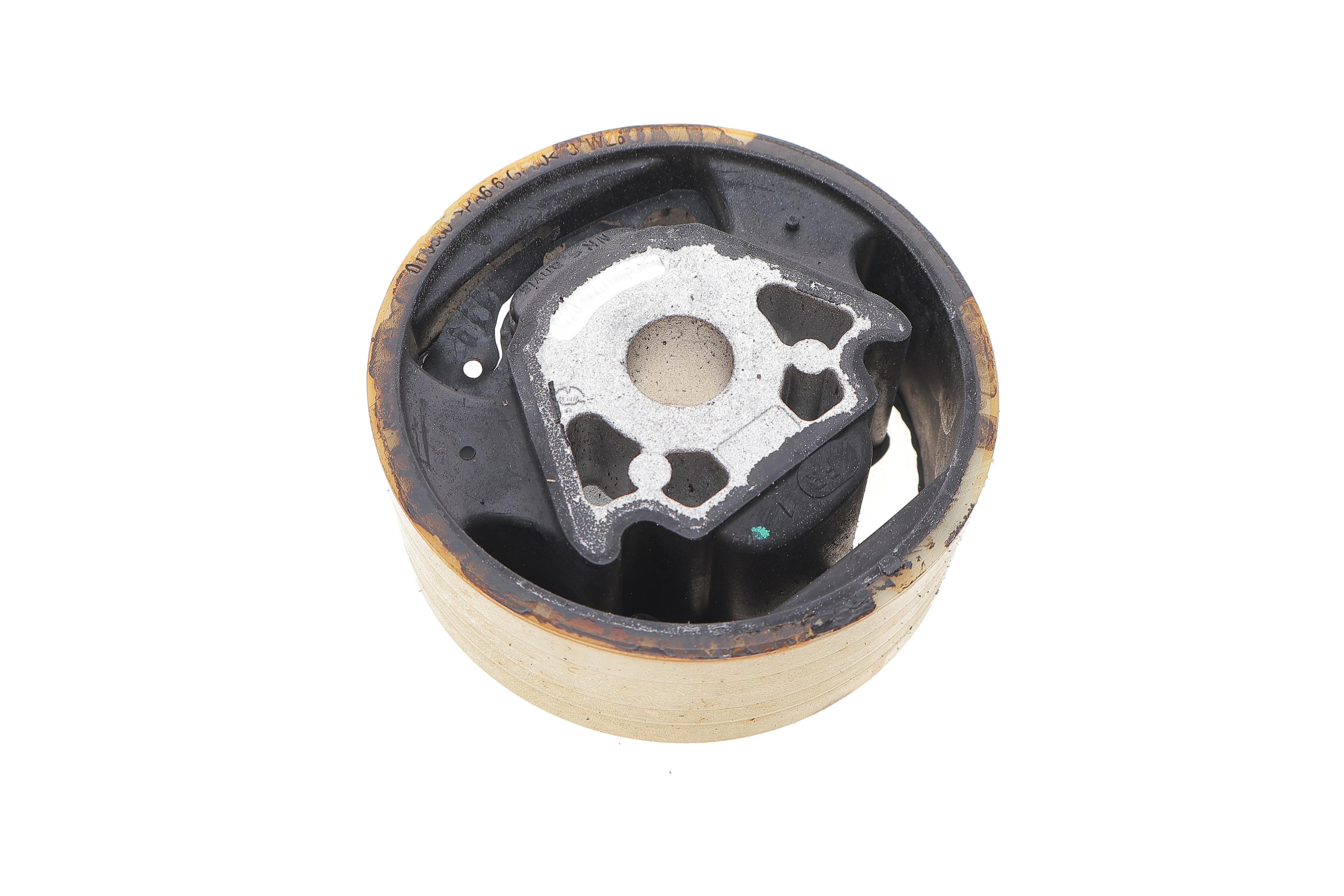 Подушка двигуна (задня/нижня) Audi A3/TT/Skoda Octavia/SuperB/VW Caddy III/Golf/Passat 03- (OE)