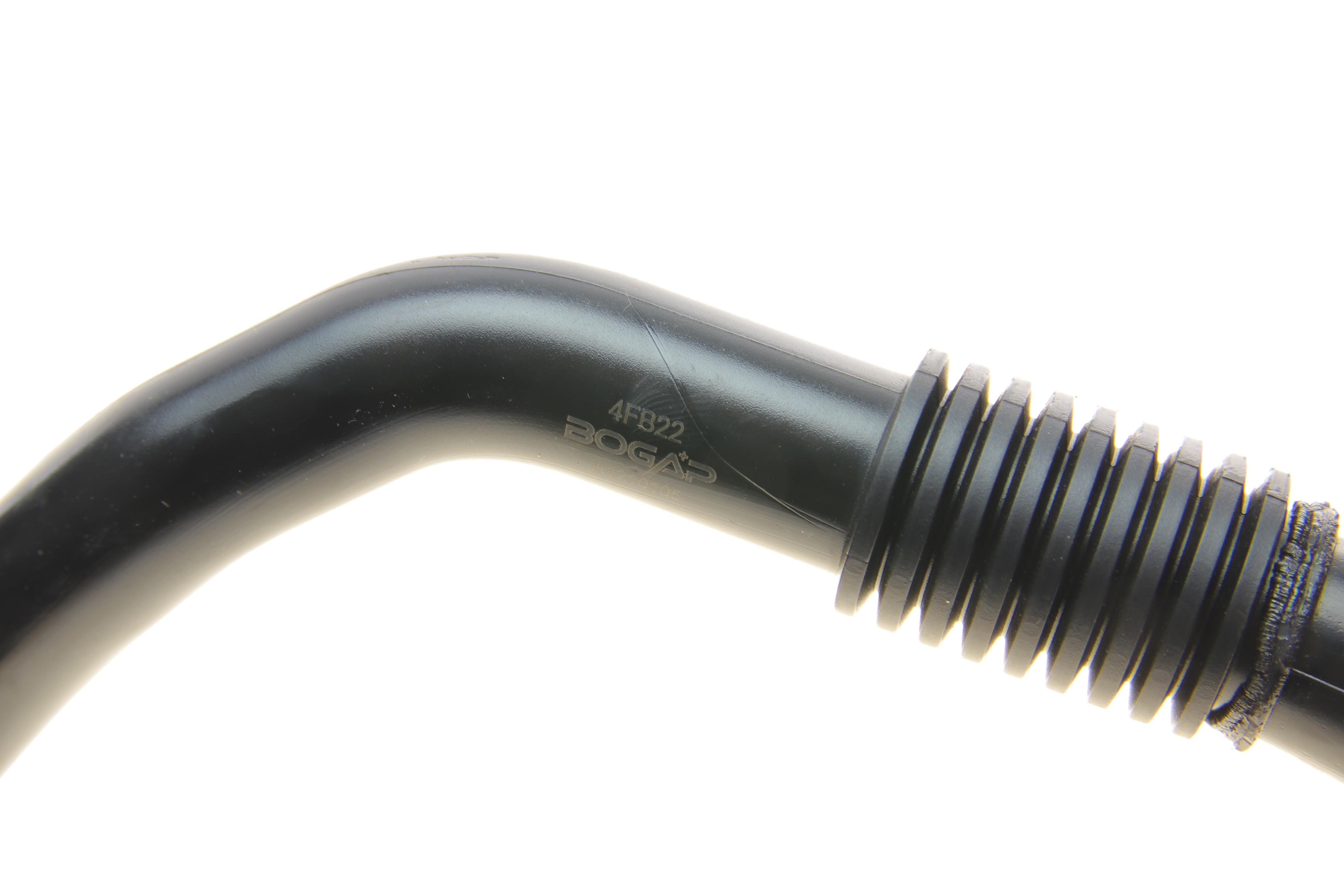 Патрубок вентиляції картера VW Caddy III 1.6 04-15