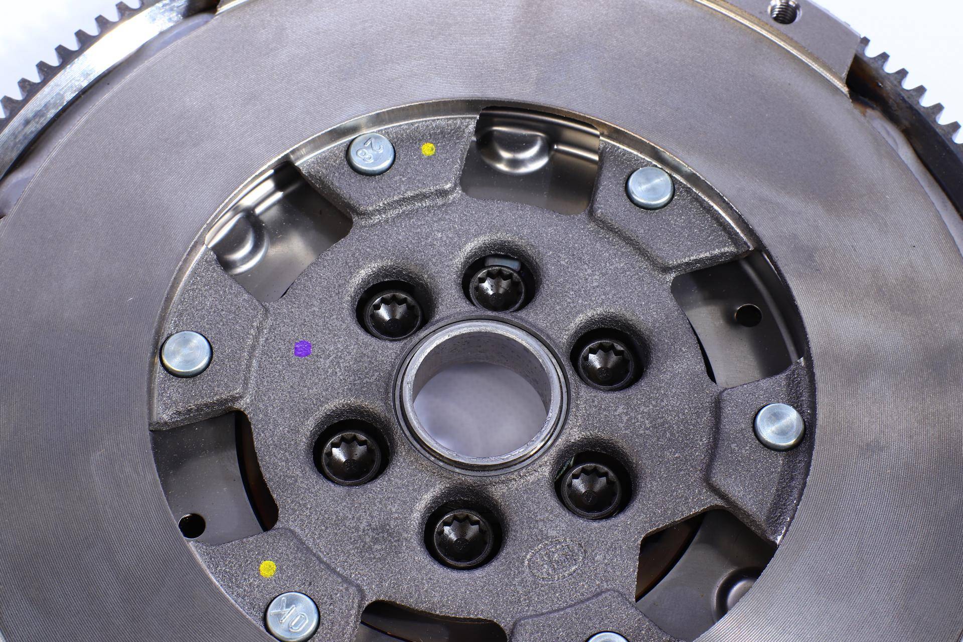 Демпфер зчеплення VW Golf IV/Skoda Octavia 1.9 TDI 00-05