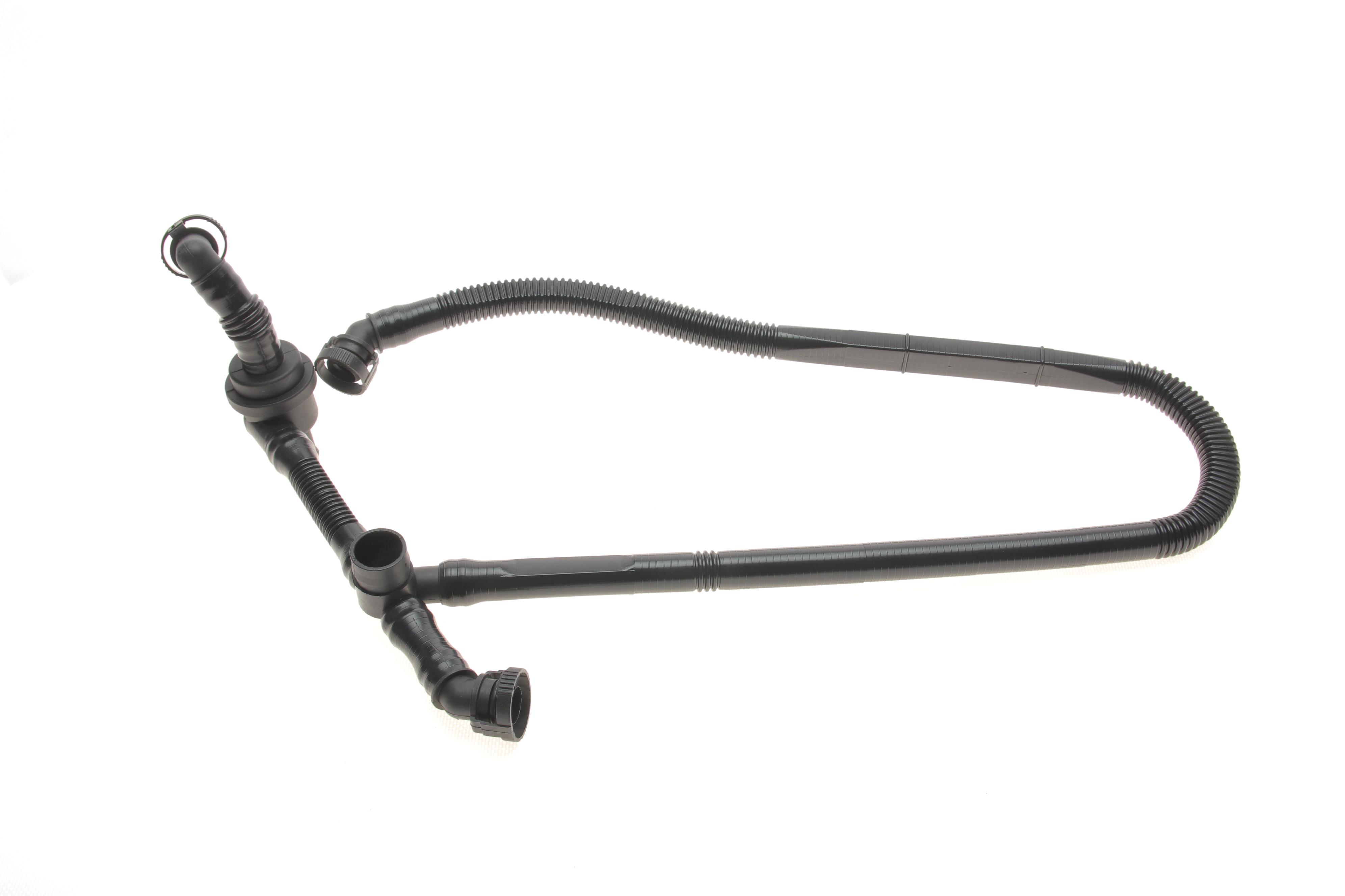 Патрубок вентиляції картера Audi A4/A6/VW Passat 94-05