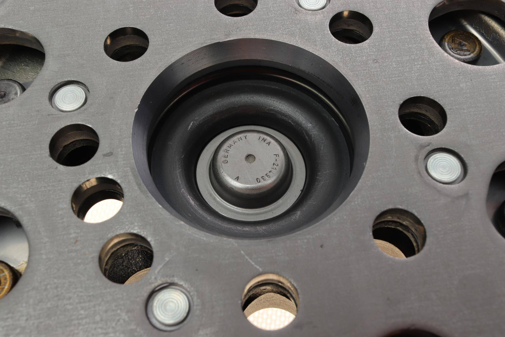 Демпфер зчеплення MB Sprinter (B906)/Vito (W639) 2.2CDI 09-, (OM651)