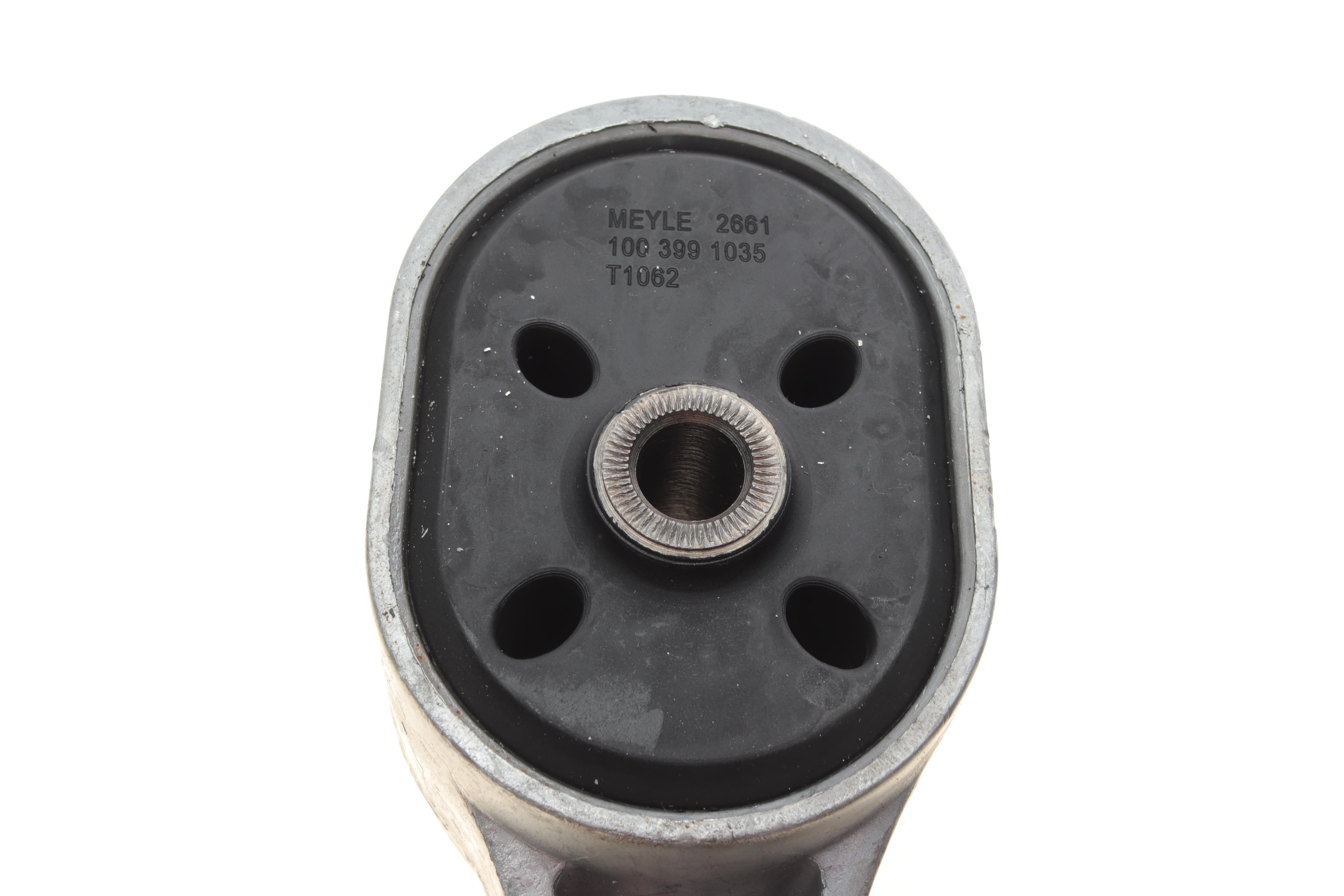 Подушка КПП VW Sharan 1.9TDI 95-10