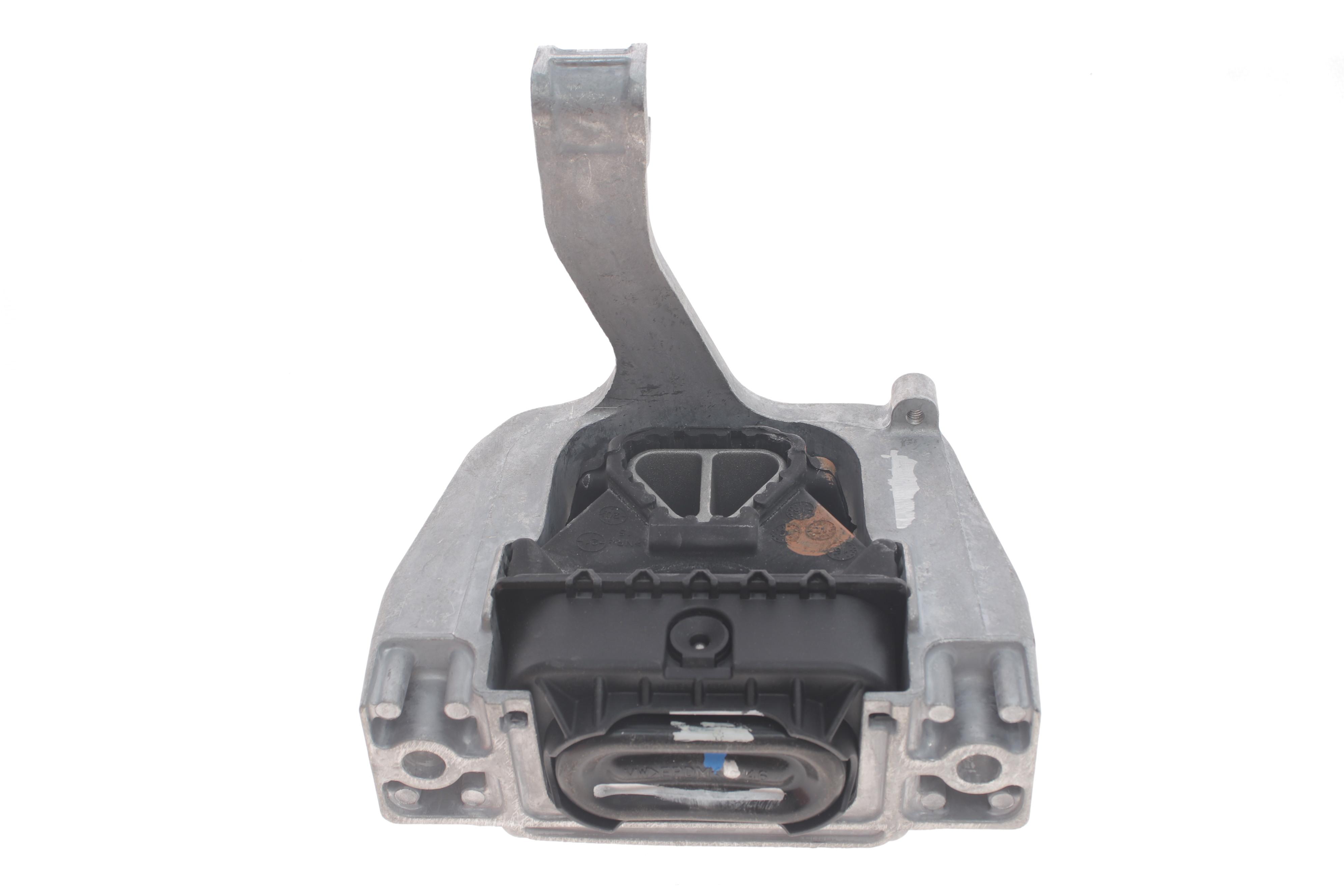 Подушка двигуна (R) VW Tiguan 2.0TSFI/TSI 17-