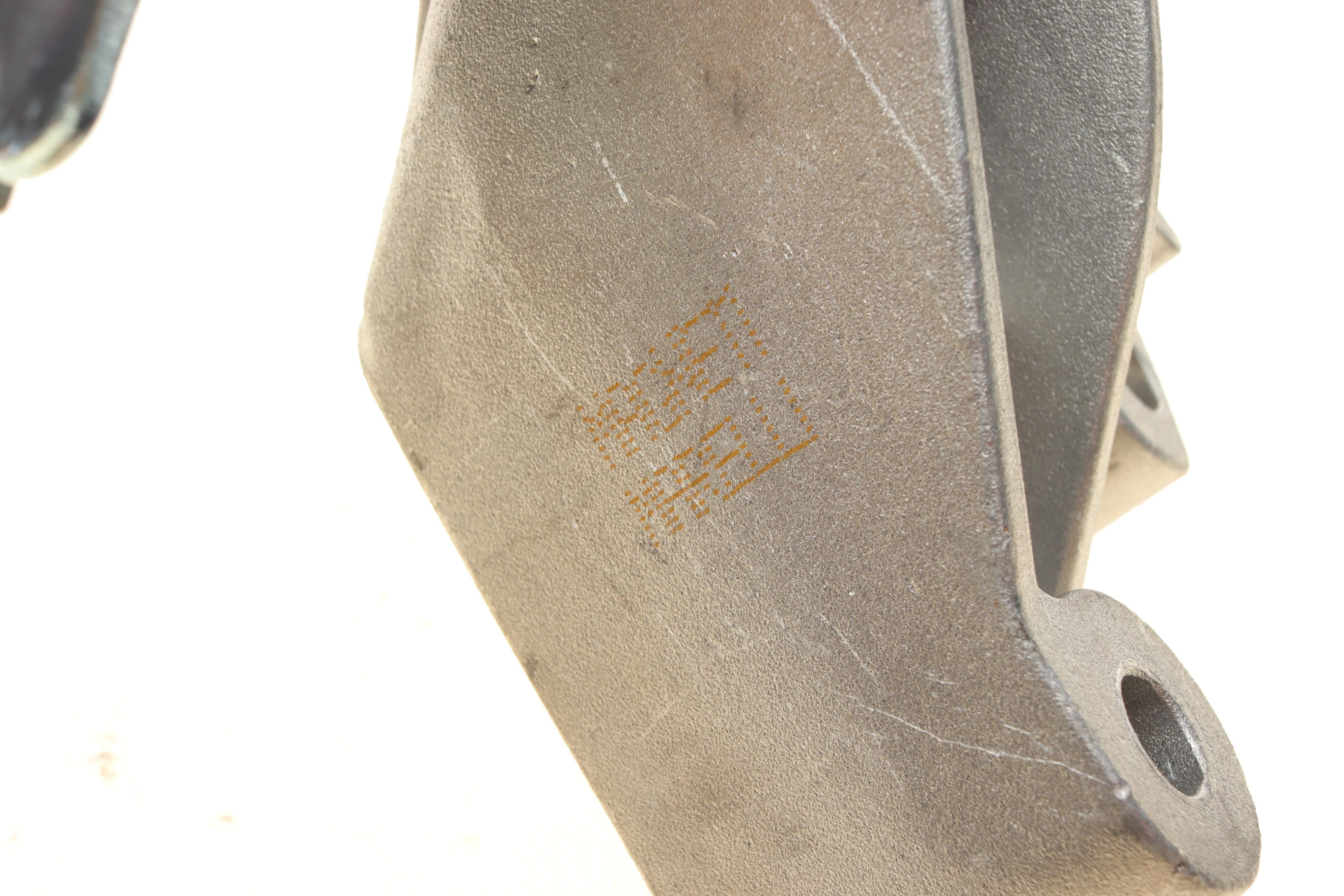 Подушка двигуна (передня) Fiat Doblo 1.4 05- (010644)