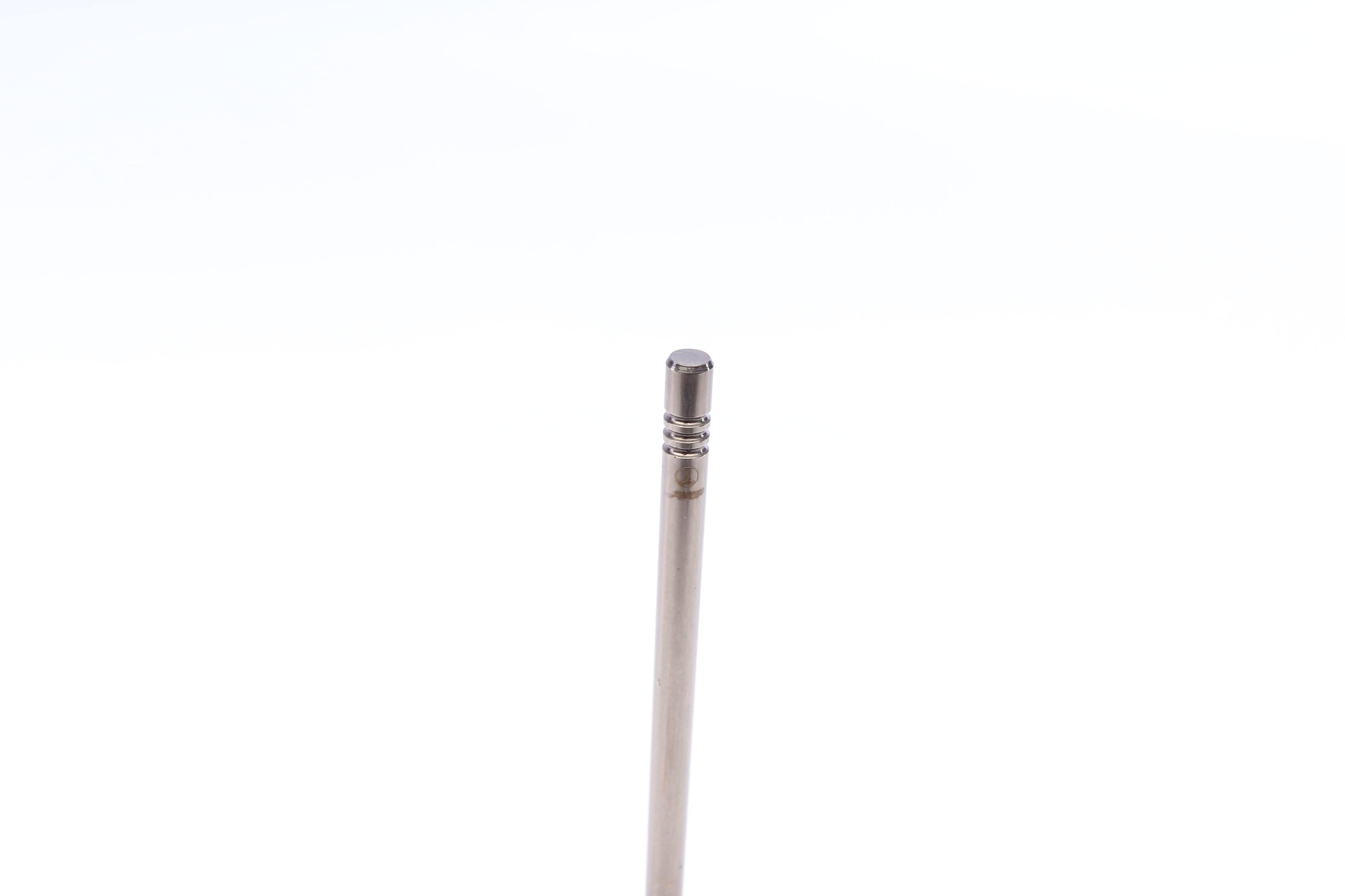 Клапан (впуск) Renault Kangoo/Clio/Dacia Logan 1.2 16V (26x5.5x110.9) (азотування)